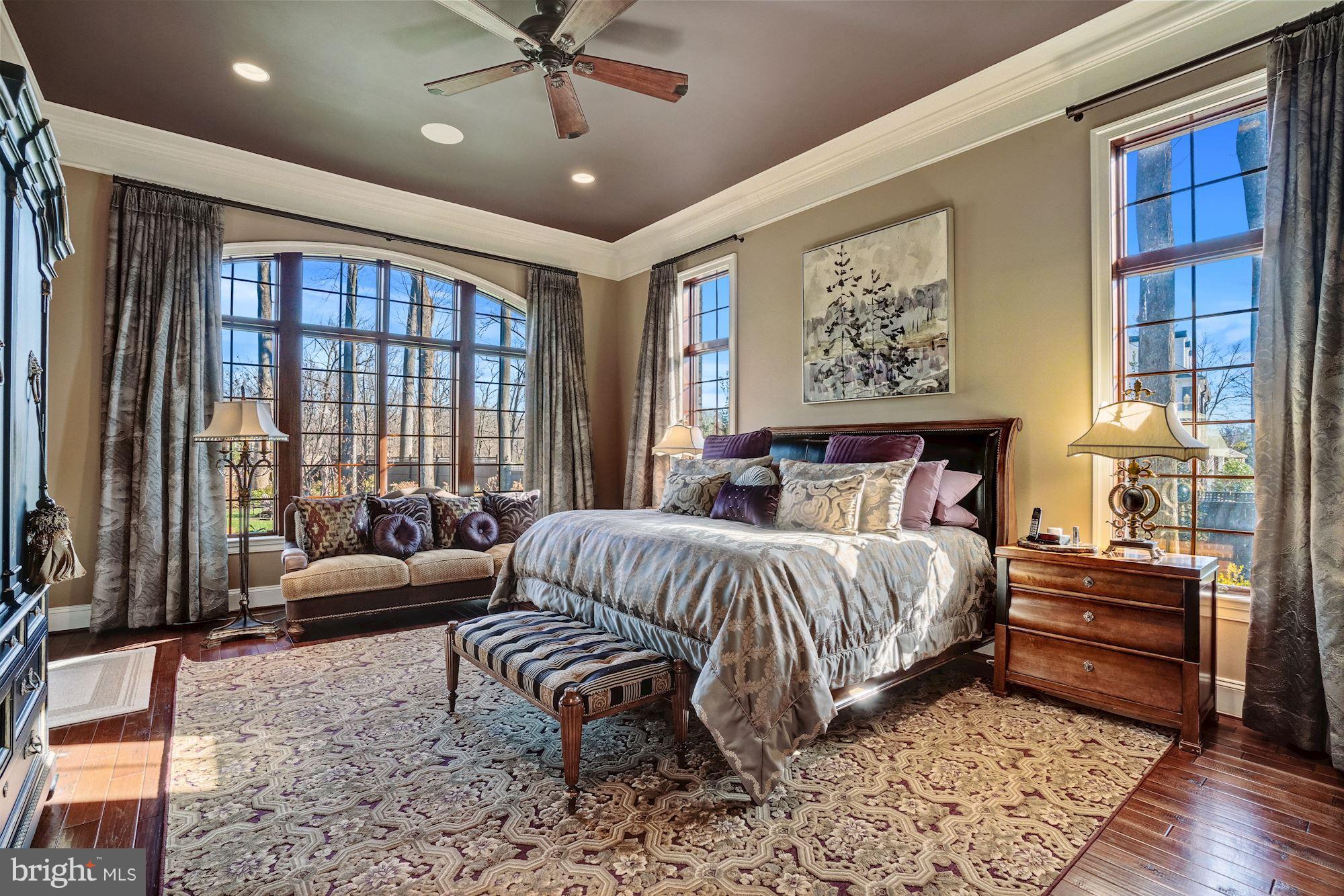 WOODHAVEN - Residential