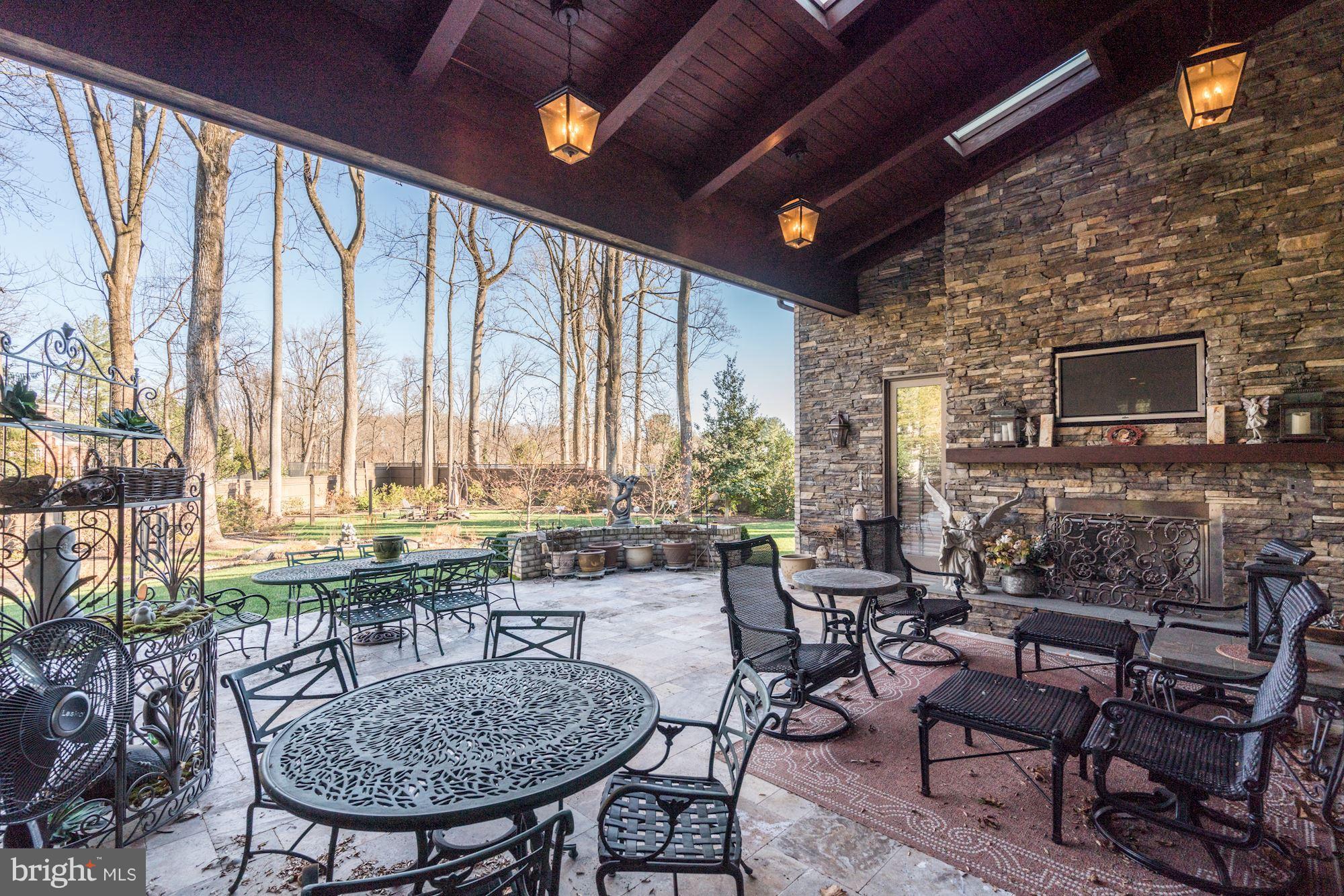 WOODHAVEN - Residential