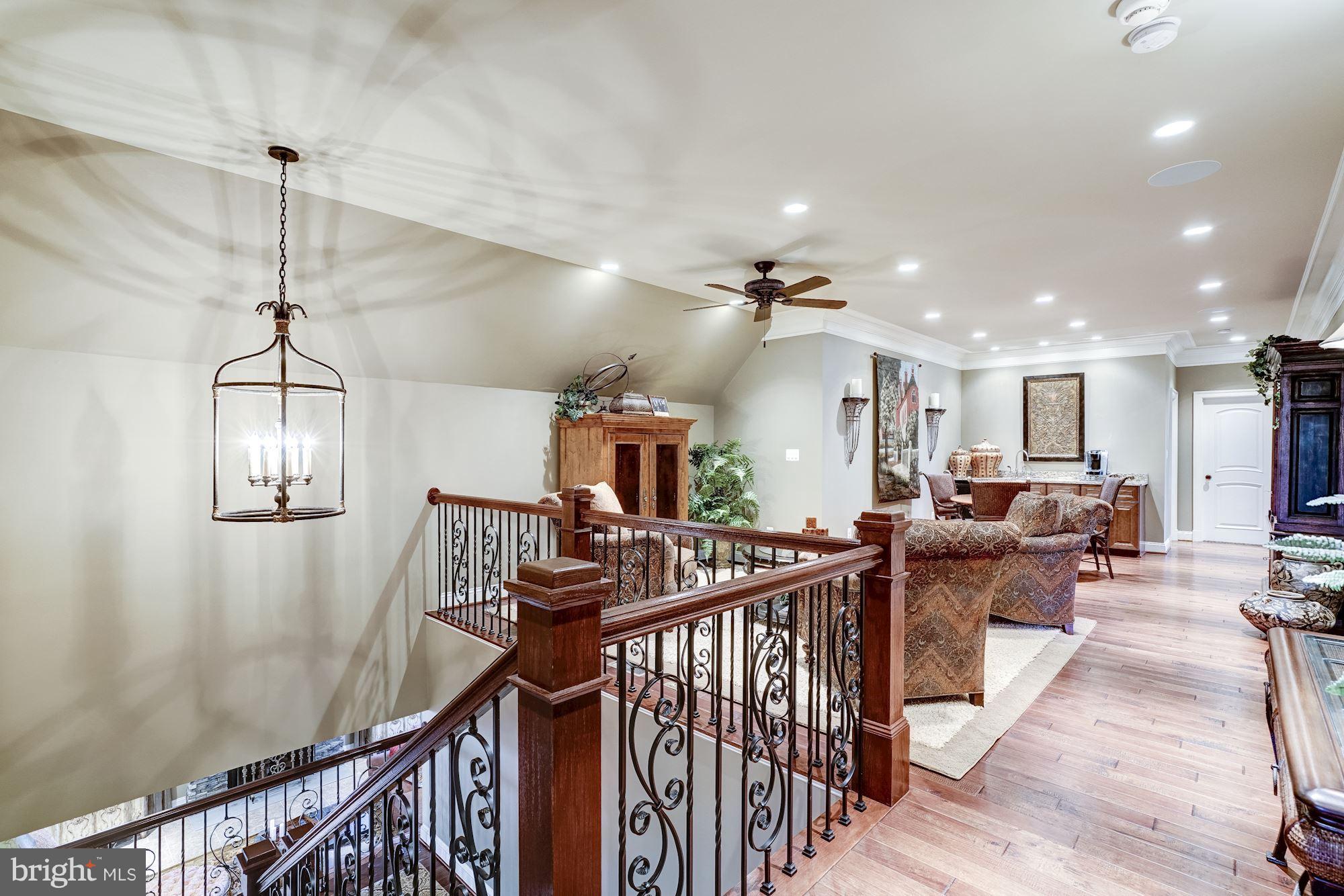 WOODHAVEN - Residential