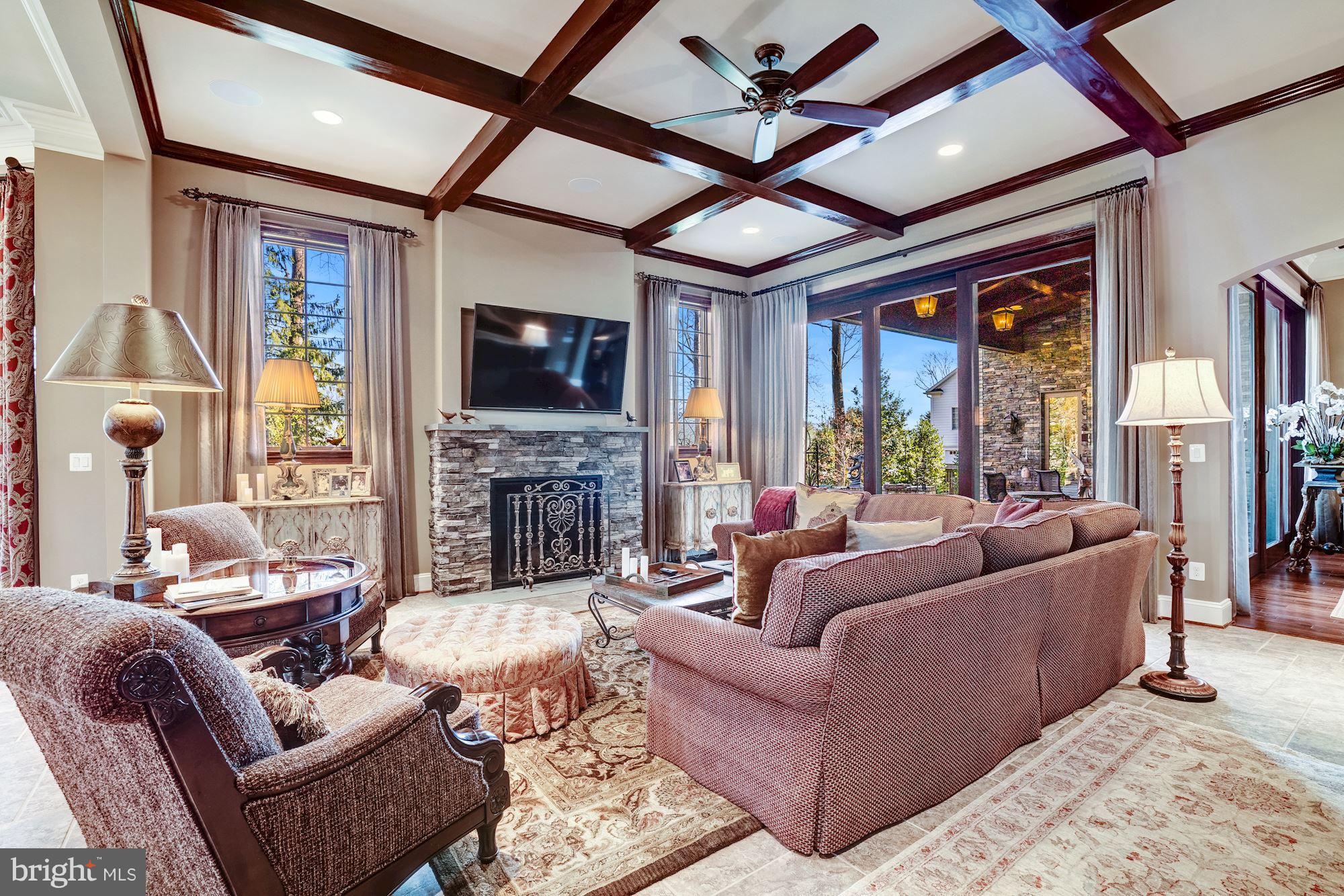 WOODHAVEN - Residential