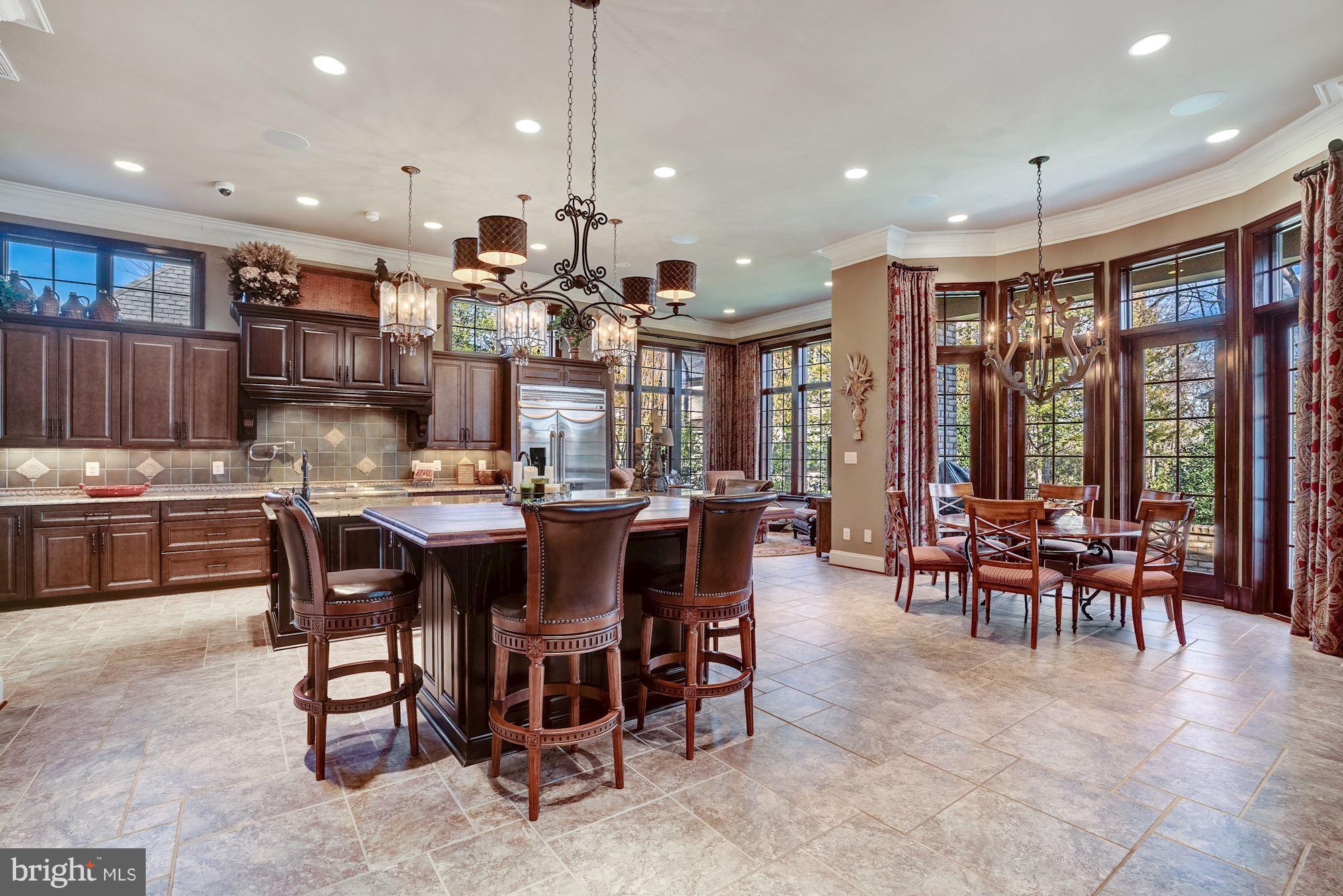 WOODHAVEN - Residential