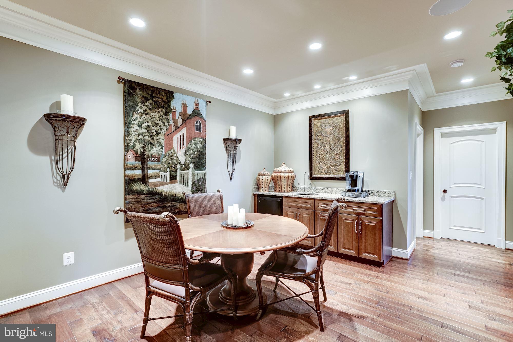 WOODHAVEN - Residential