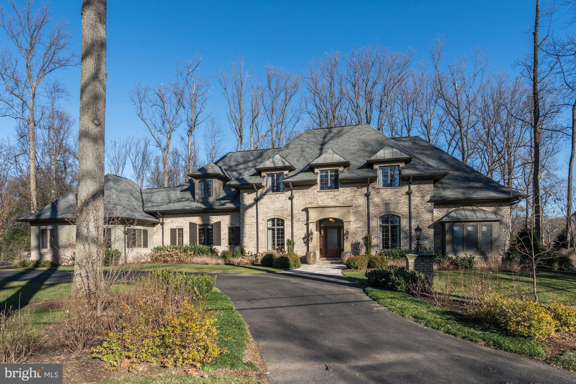 WOODHAVEN - Residential