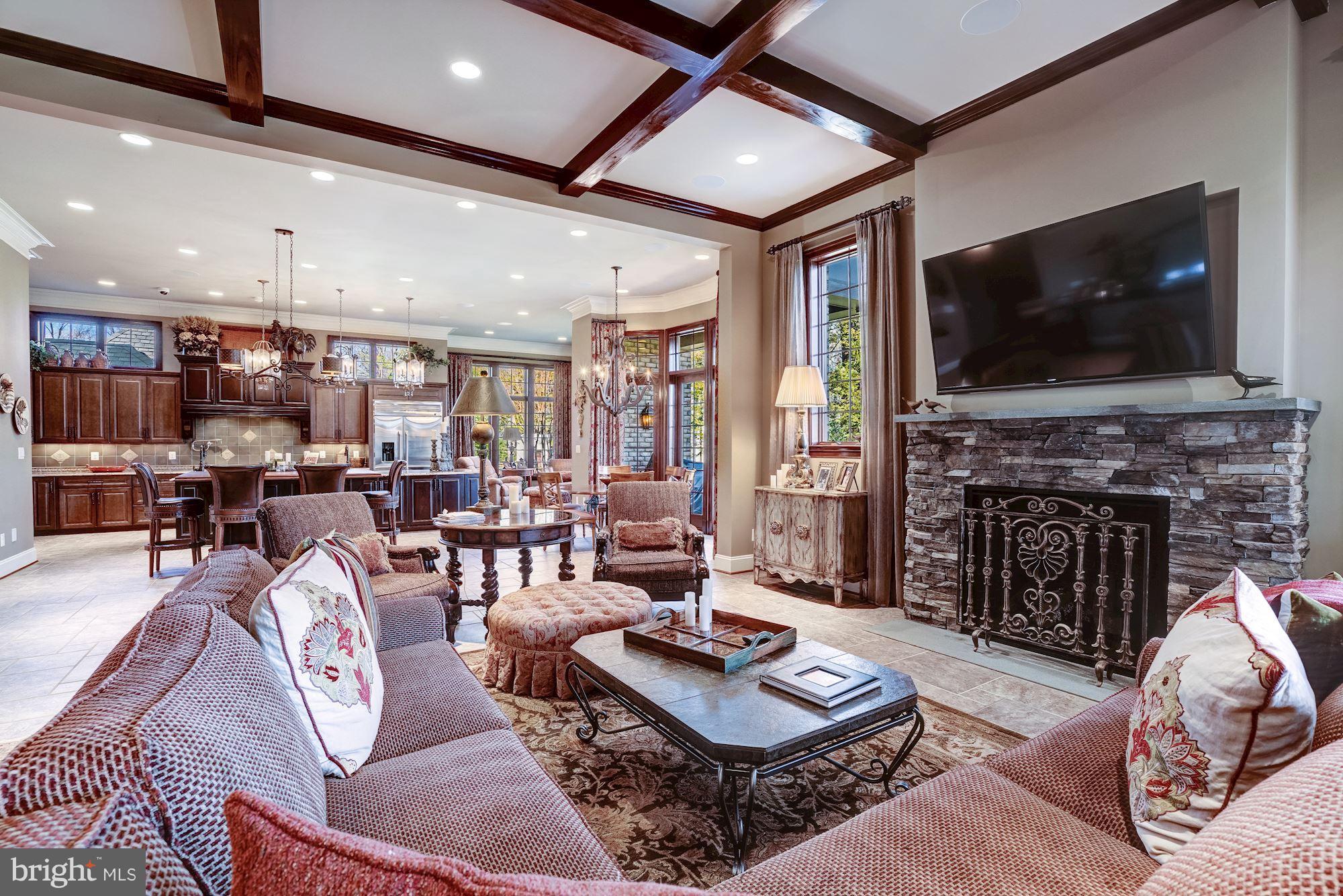 WOODHAVEN - Residential