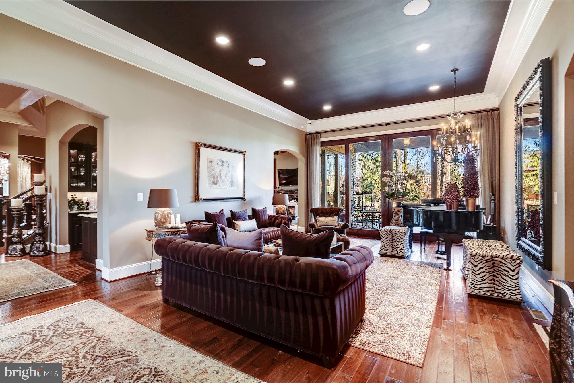 WOODHAVEN - Residential