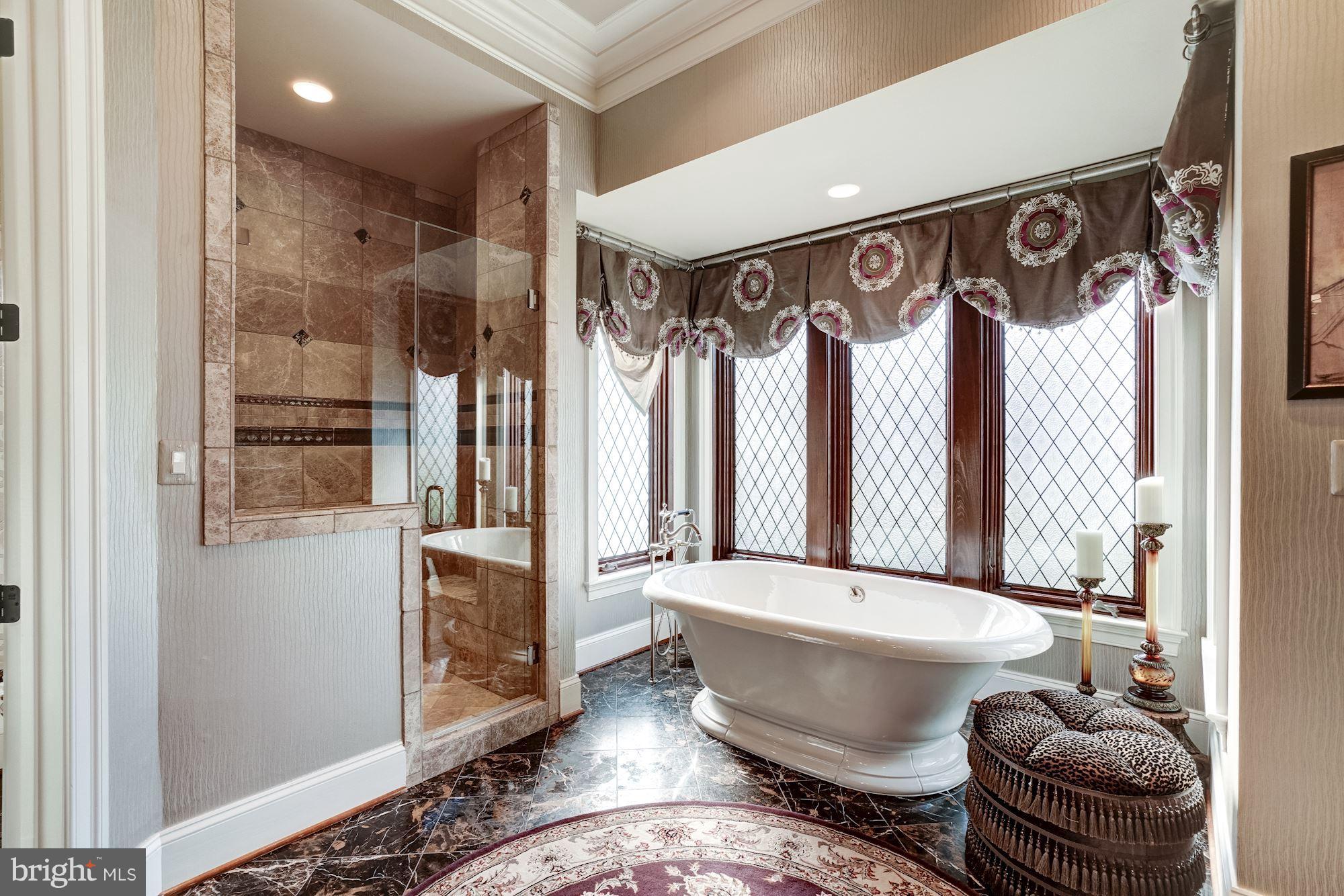 WOODHAVEN - Residential