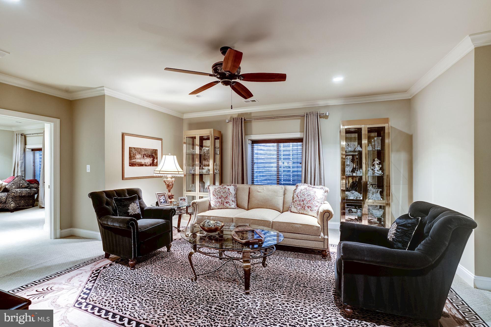 WOODHAVEN - Residential