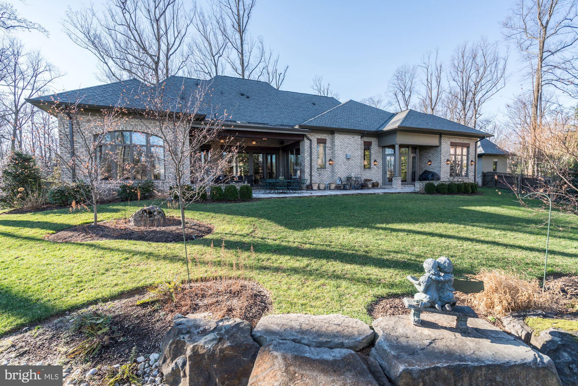 WOODHAVEN - Residential