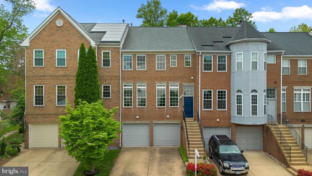 Photo of 20695 Riptide Square, STERLING, VA 20165 (MLS # VALO2122282)