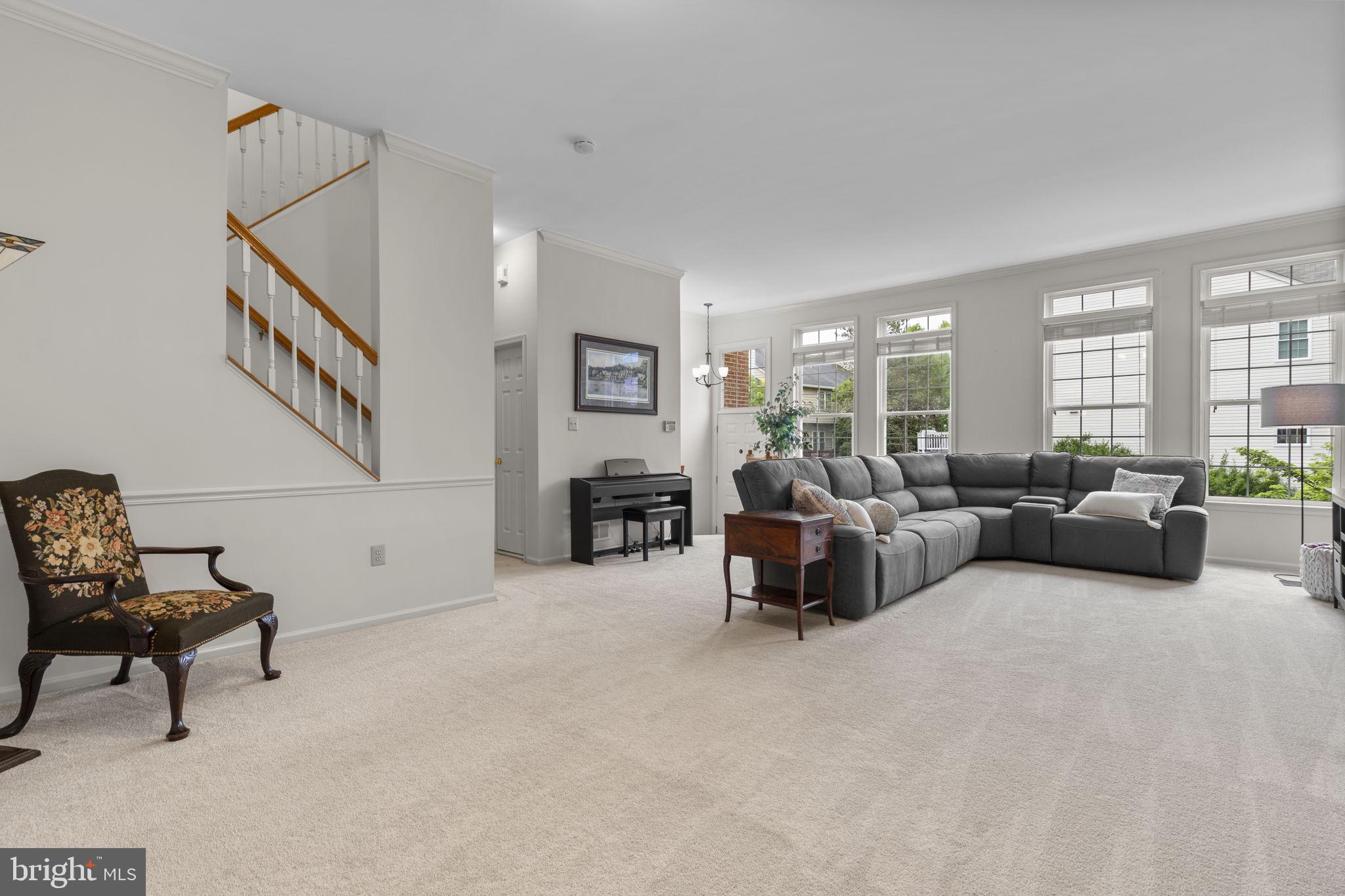 LOWES ISLAND/CASCADES - Residential