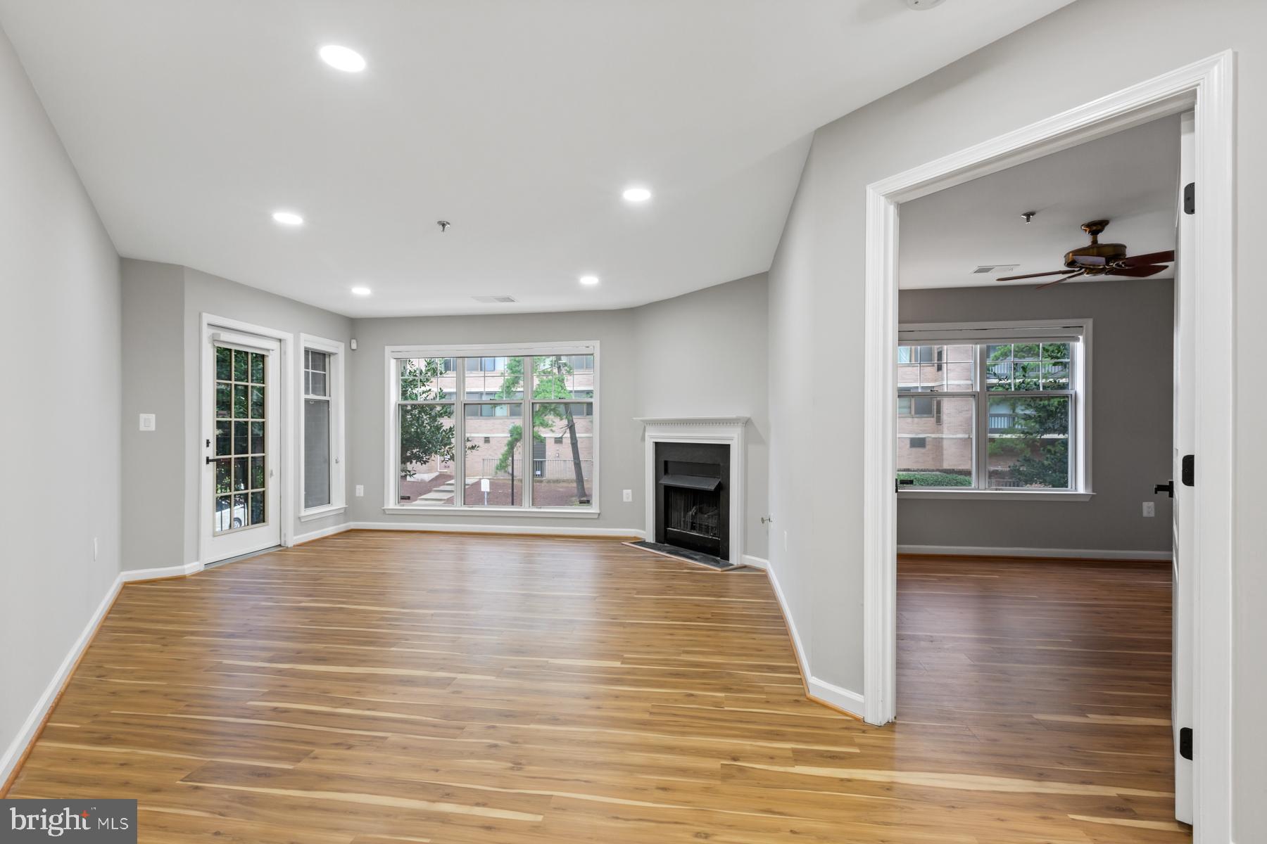 SAVOY PARK CONDOMINIUMS - Residential