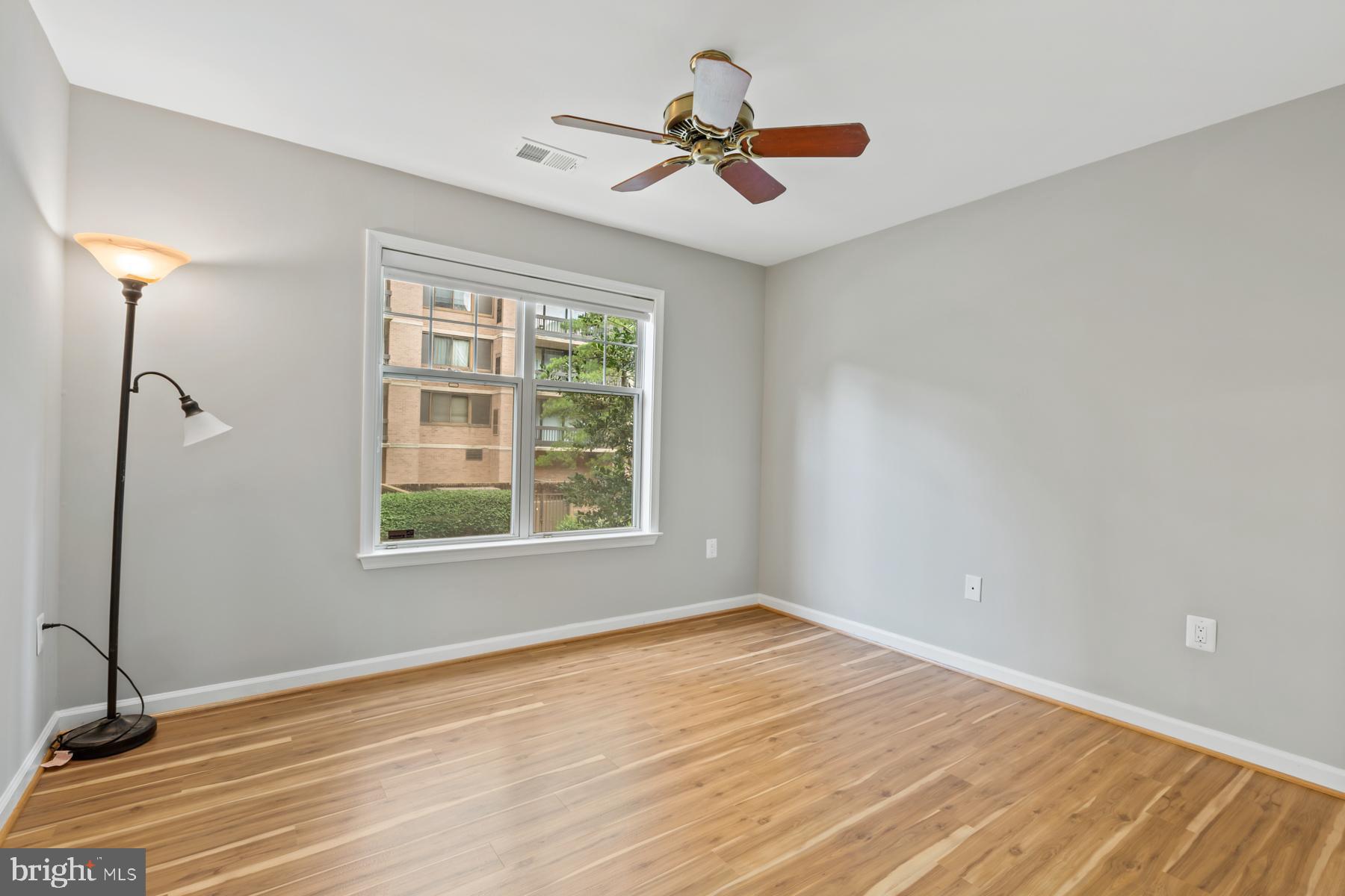 SAVOY PARK CONDOMINIUMS - Residential