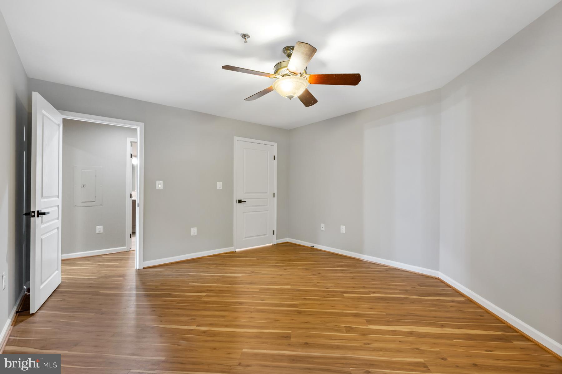 SAVOY PARK CONDOMINIUMS - Residential