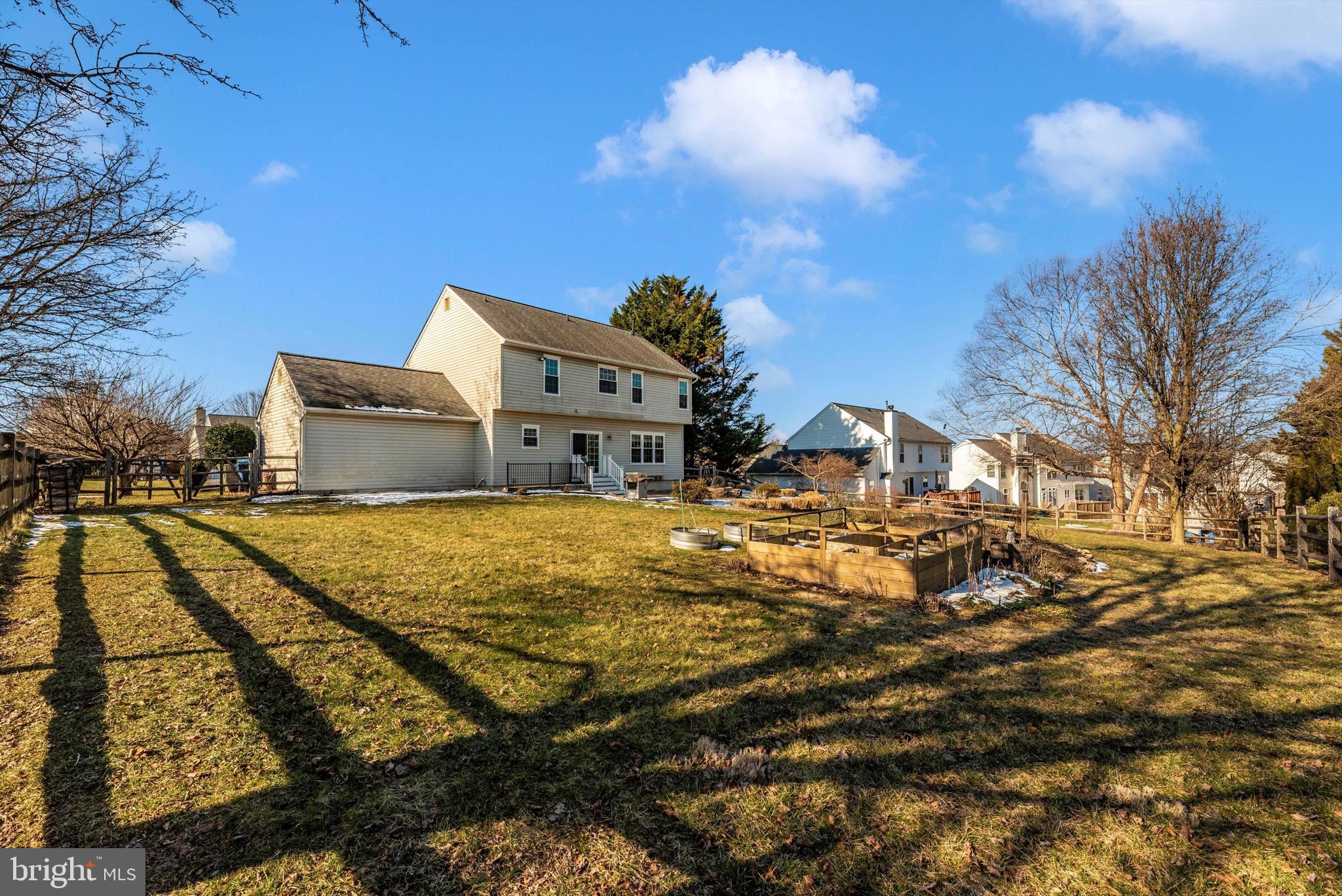 EDGEWOOD - Residential