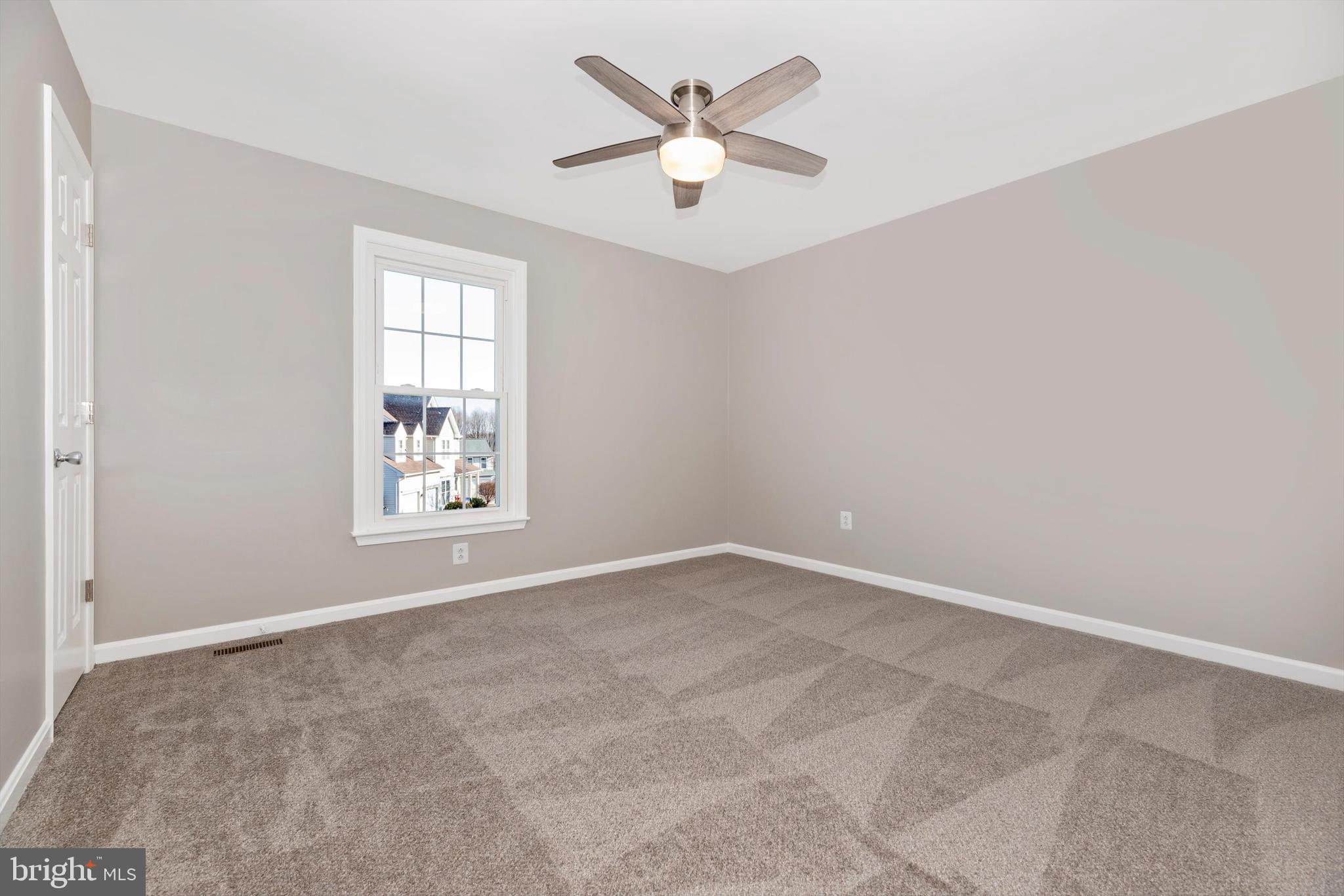 EDGEWOOD - Residential