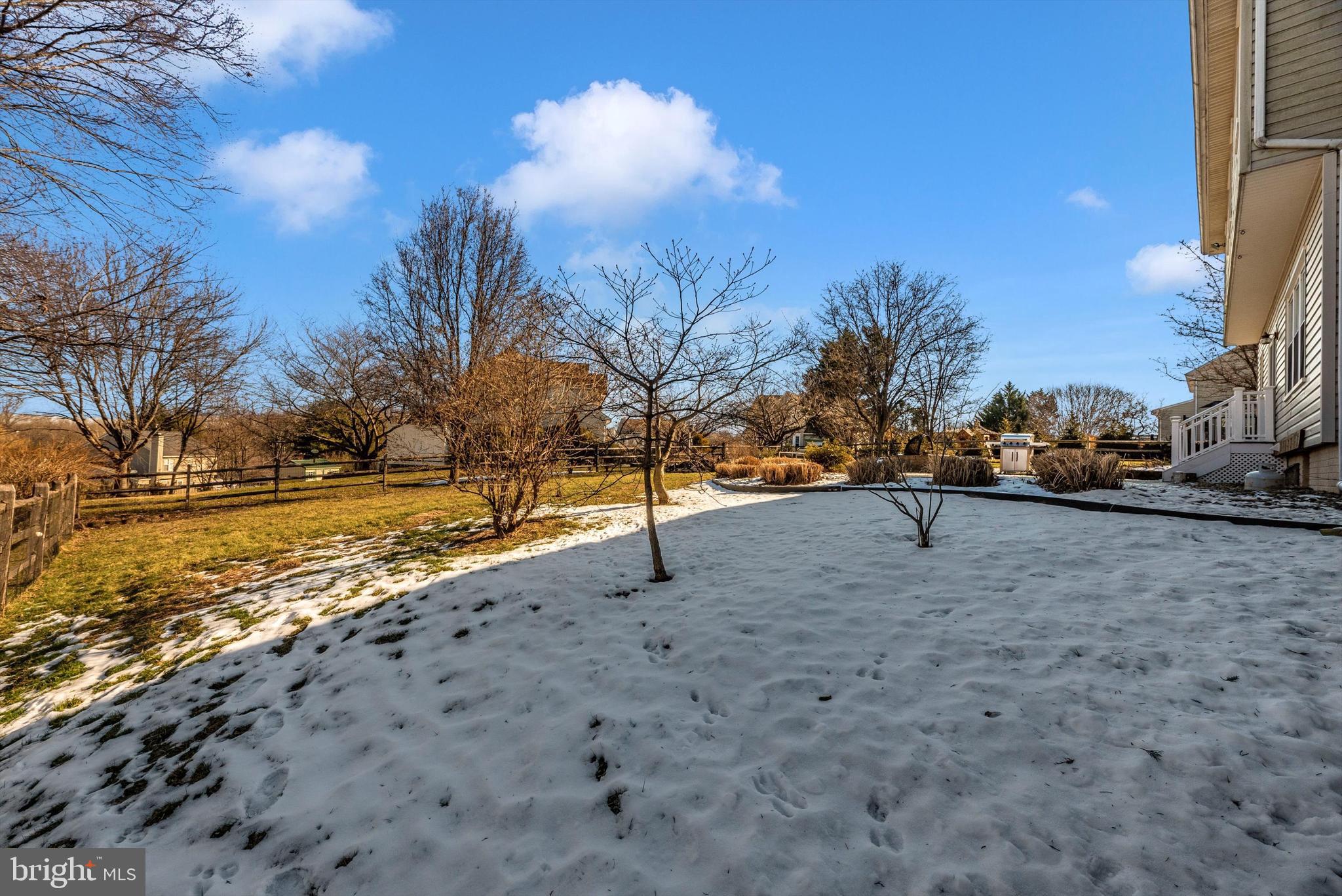 EDGEWOOD - Residential