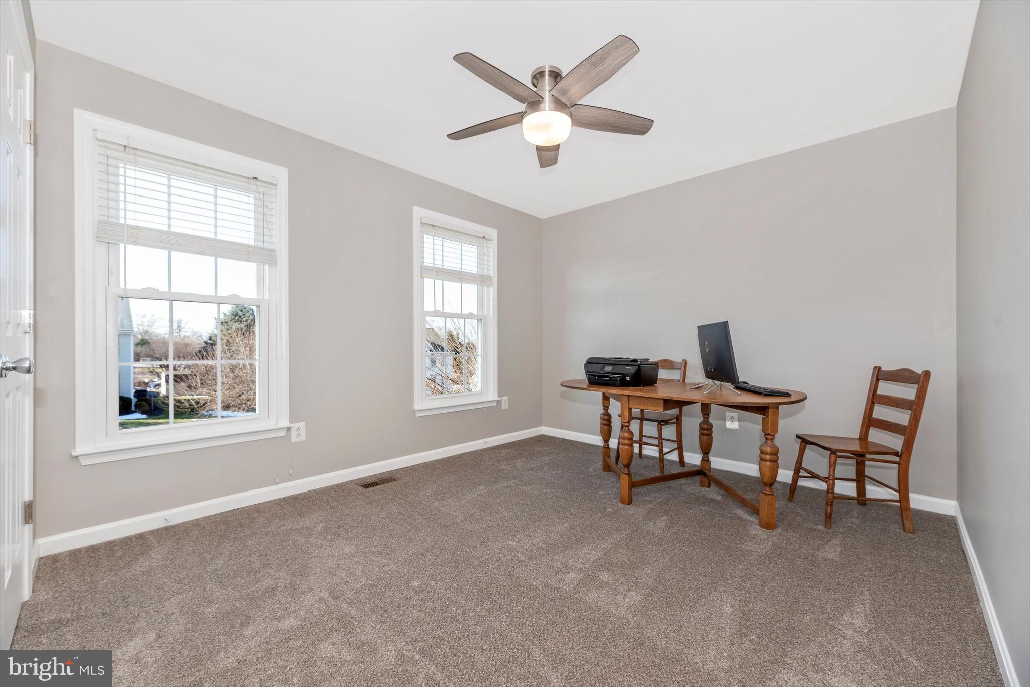 EDGEWOOD - Residential