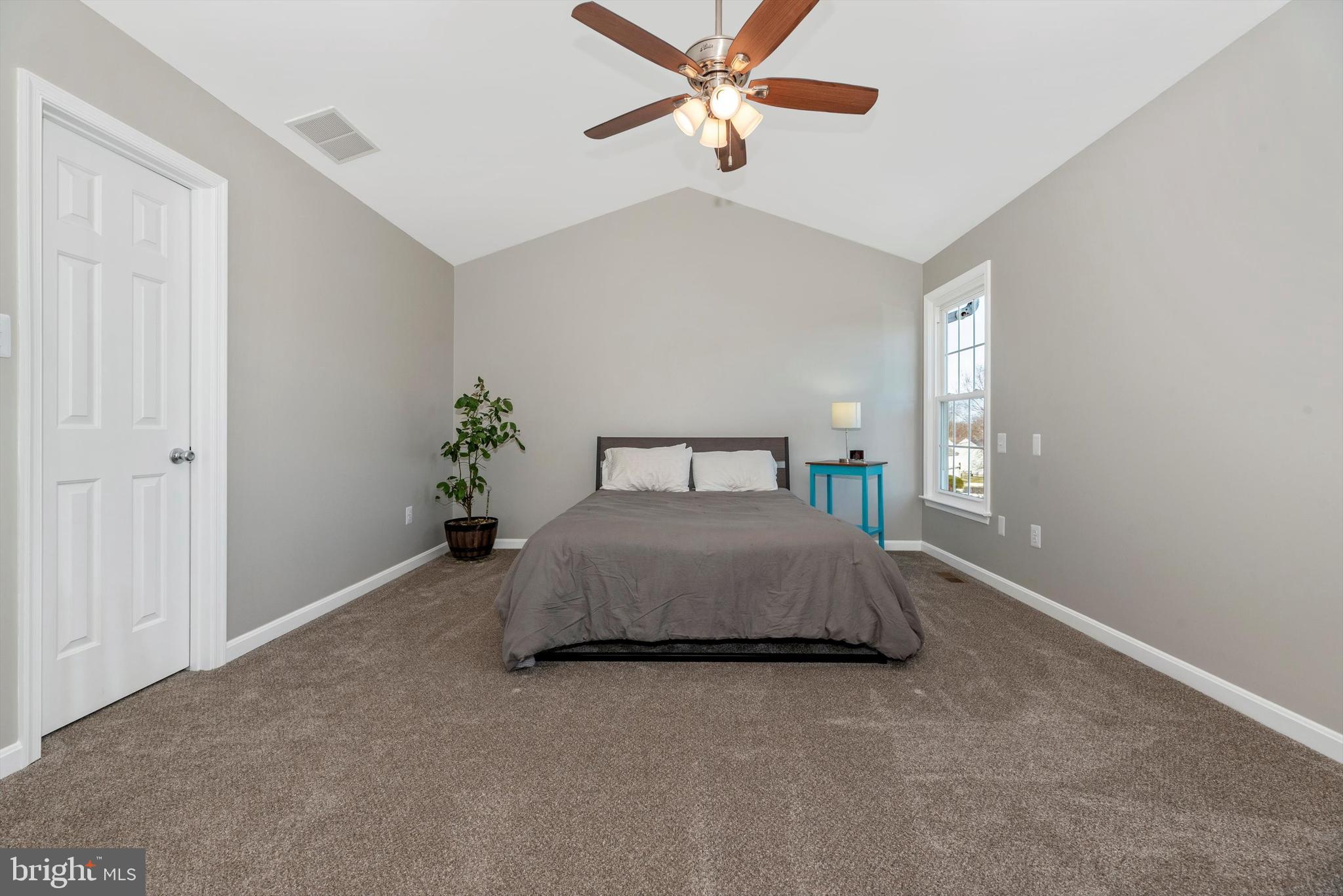 EDGEWOOD - Residential