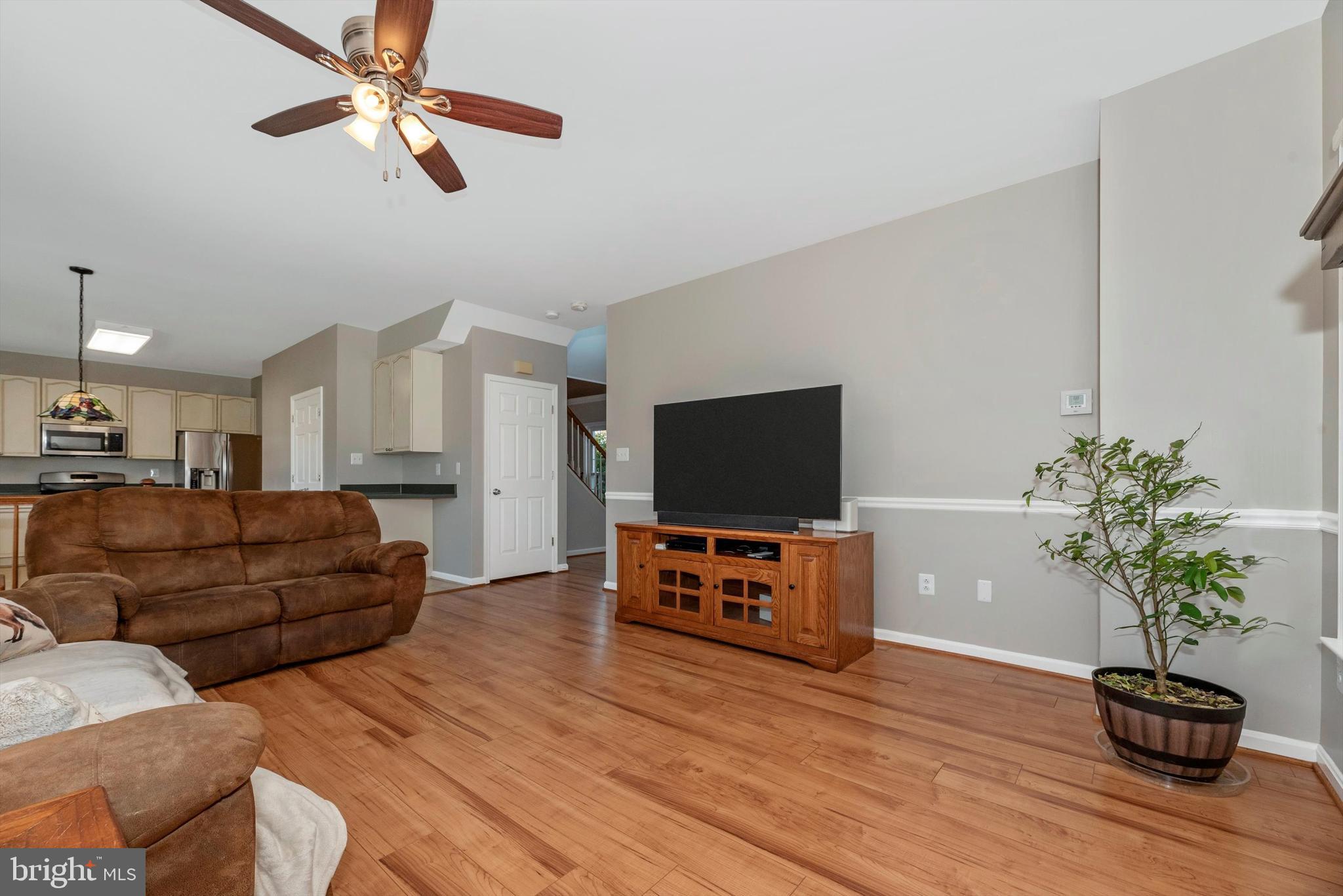 EDGEWOOD - Residential