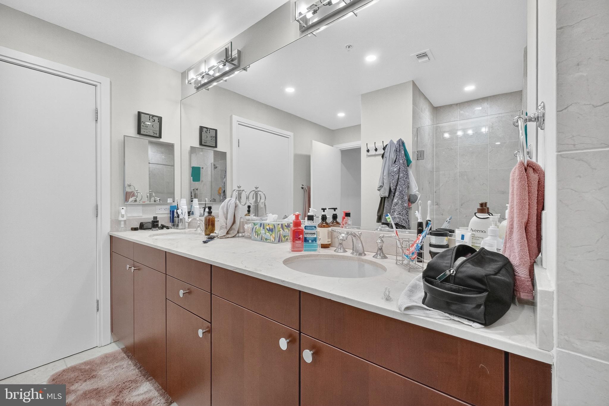 ADAGIO - Residential