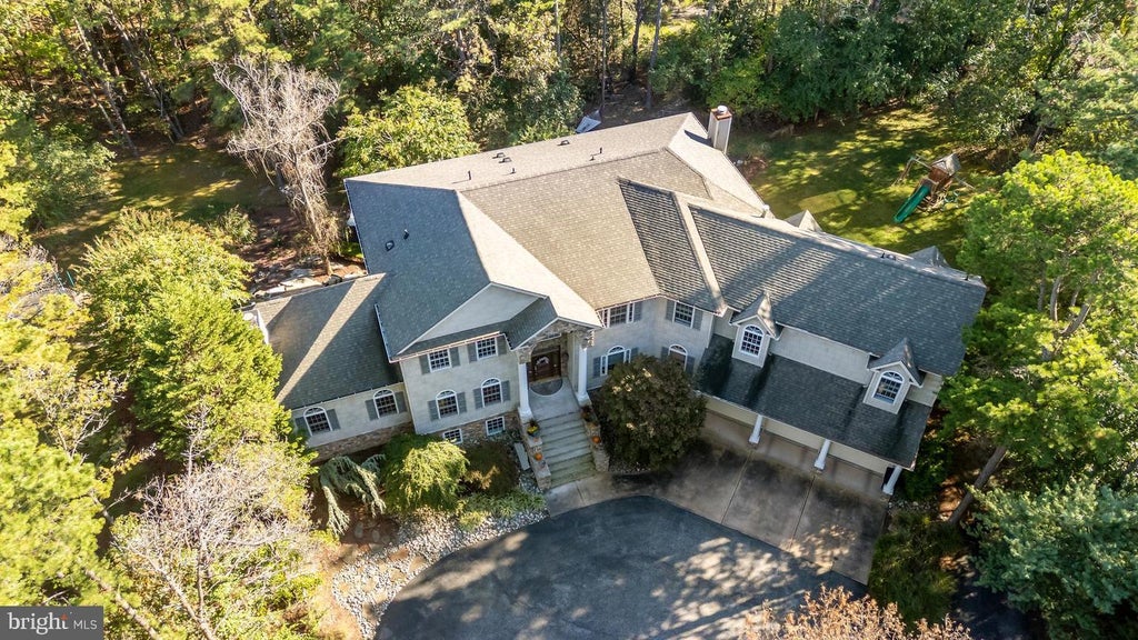 Photo of 2076 Hendricks Avenue, WATERFORD WORKS, NJ 08089 (MLS # NJCD2128834)
