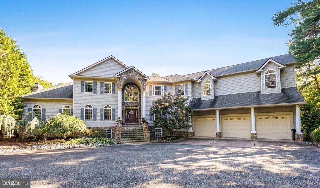 Photo of 2076 Hendricks Avenue, WATERFORD WORKS, NJ 08089 (MLS # NJCD2128834)