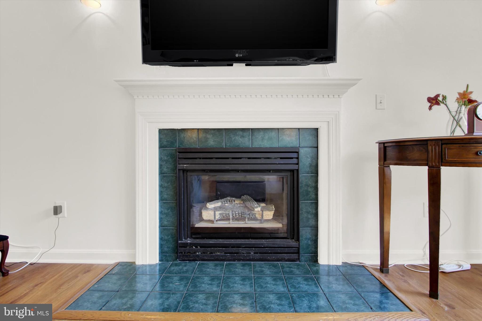 BRIDLEWOOD - Residential