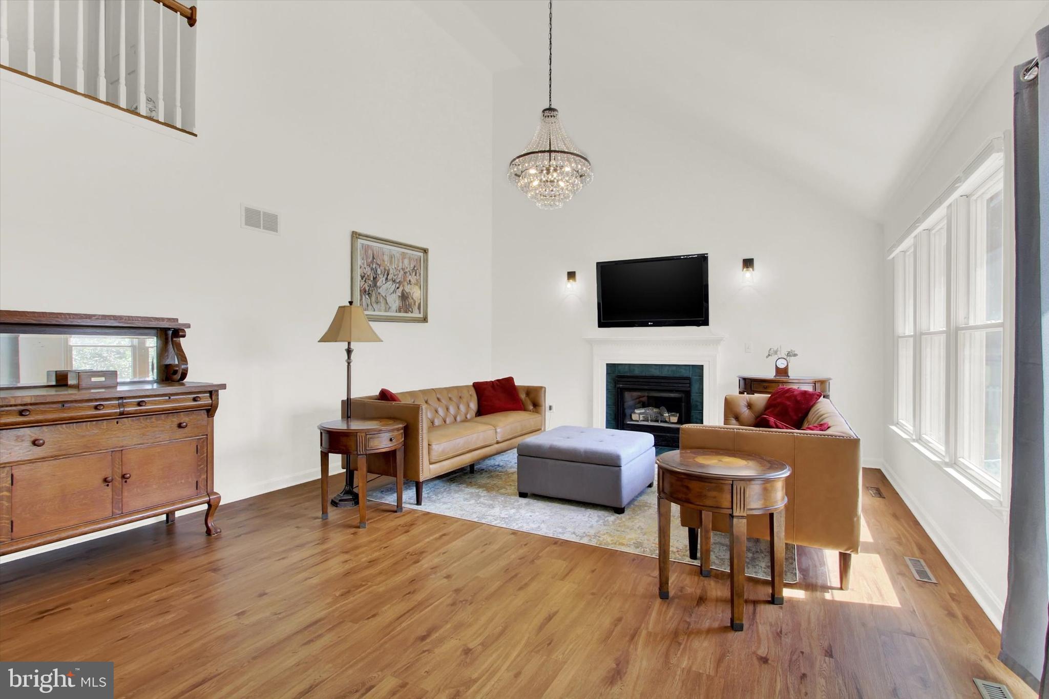 BRIDLEWOOD - Residential