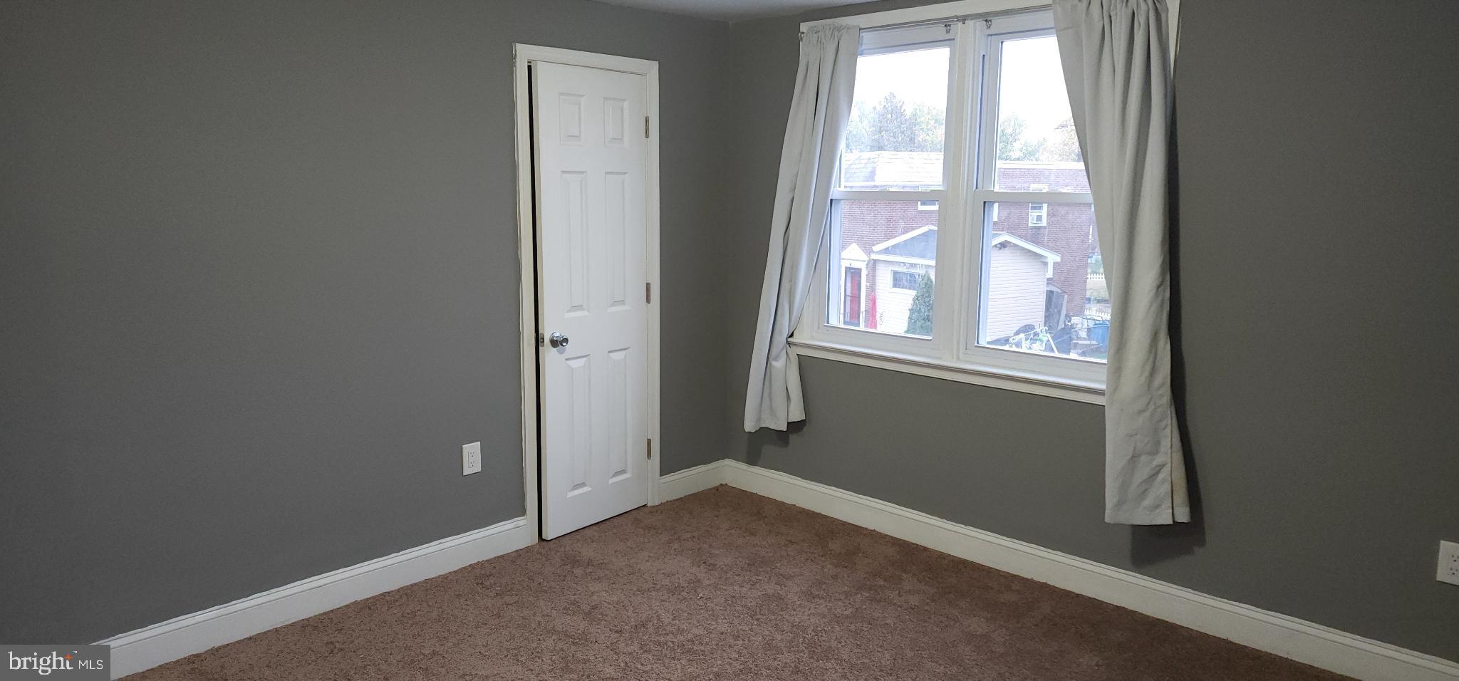 LANSDOWNE PARK - Residential