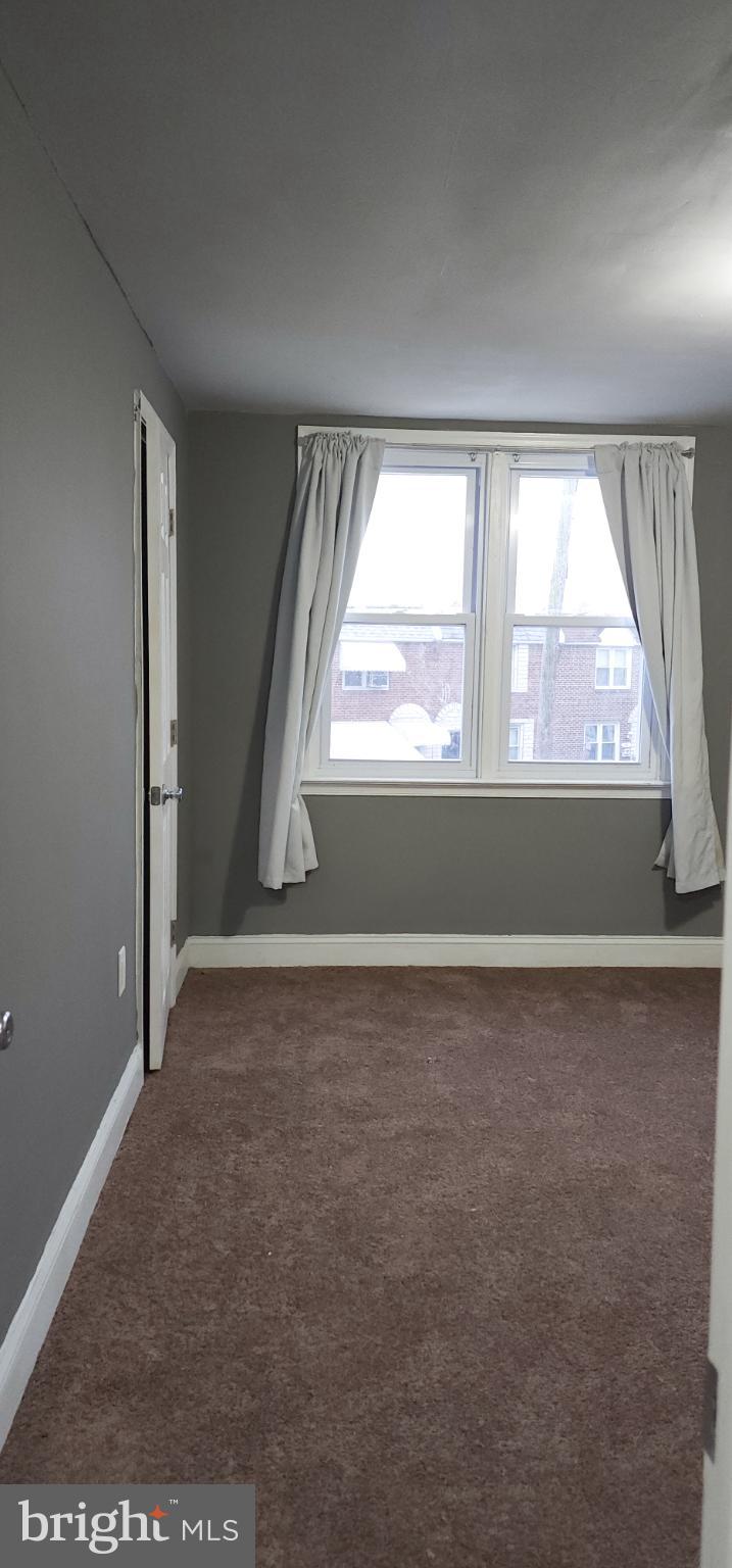 LANSDOWNE PARK - Residential