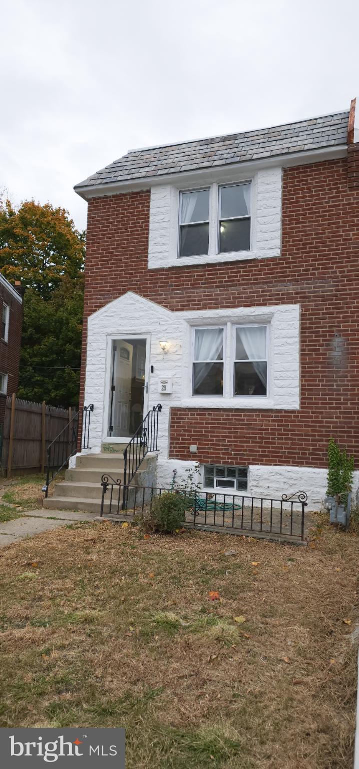 LANSDOWNE PARK - Residential