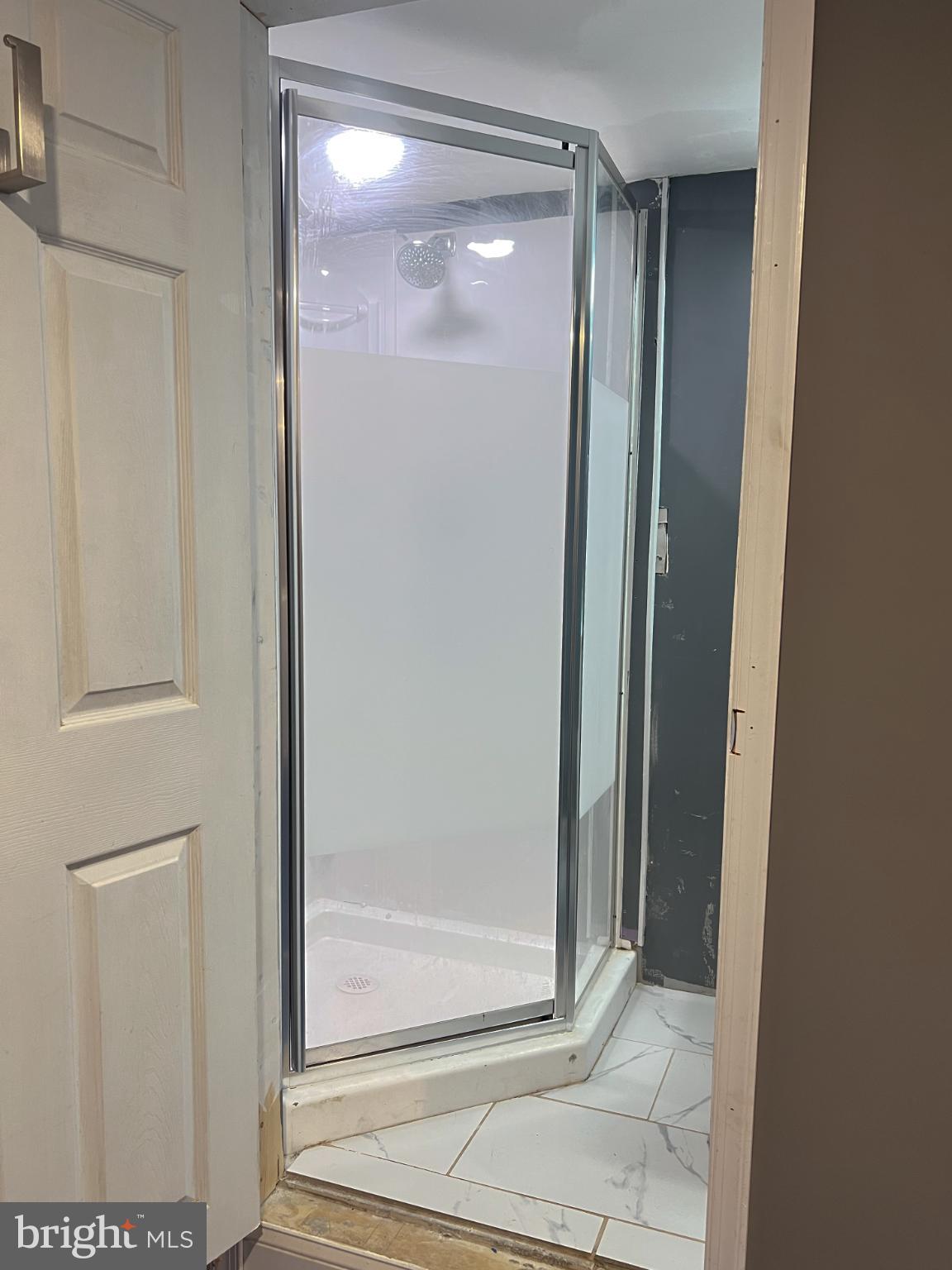 LANSDOWNE PARK - Residential