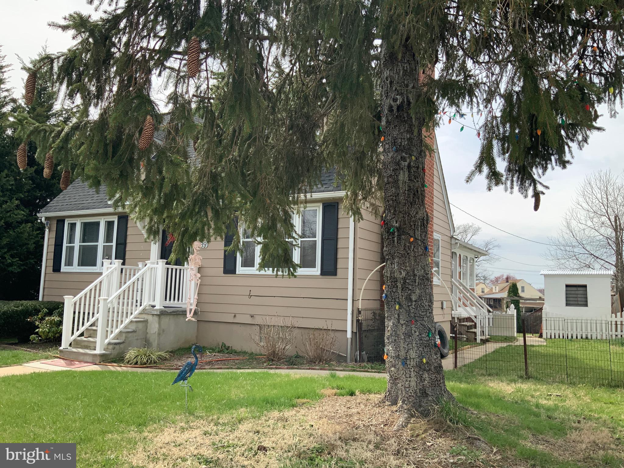 HILLSIDE PARK - Residential