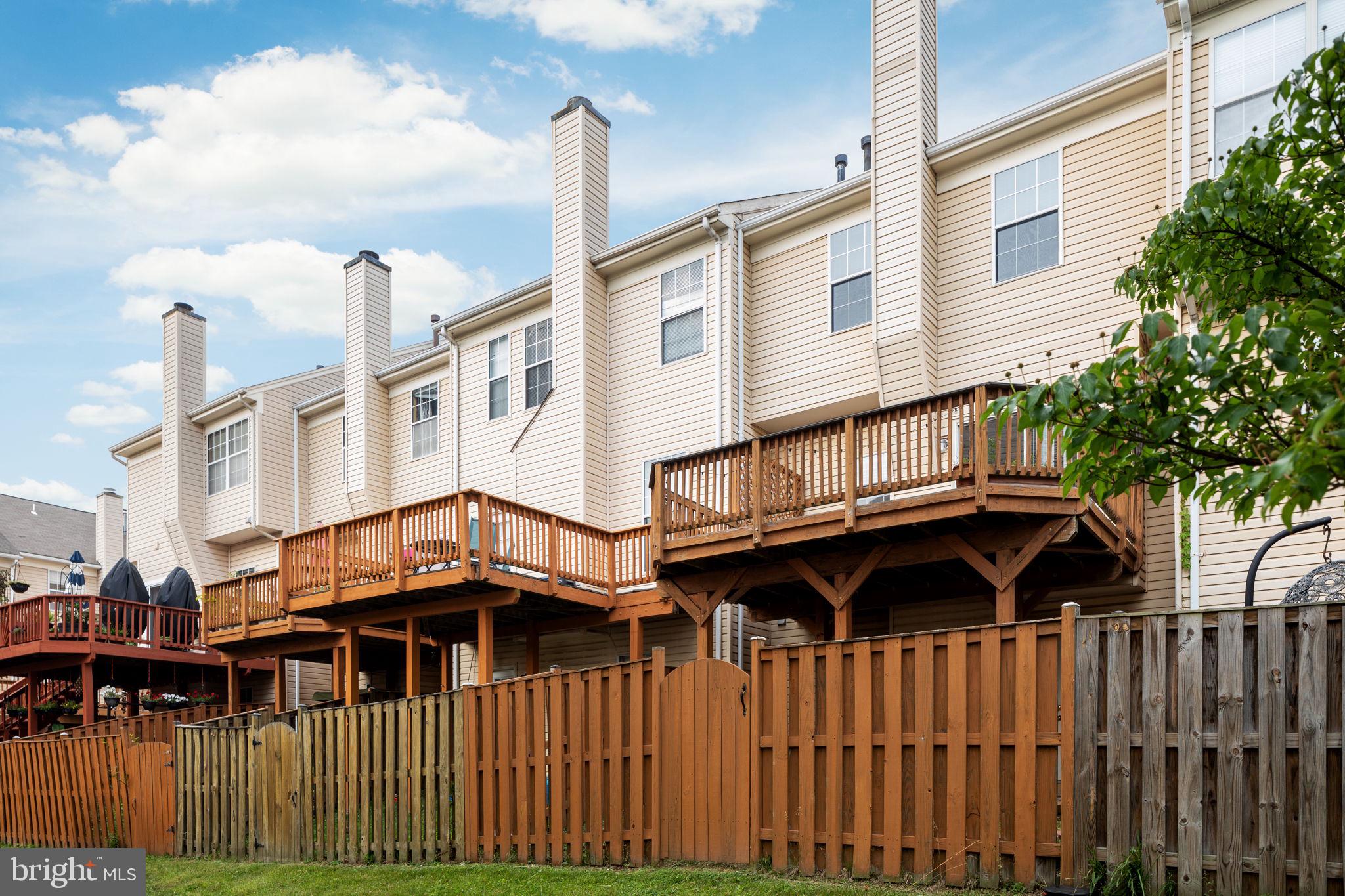 MCNAIR FARMS - Residential Lease