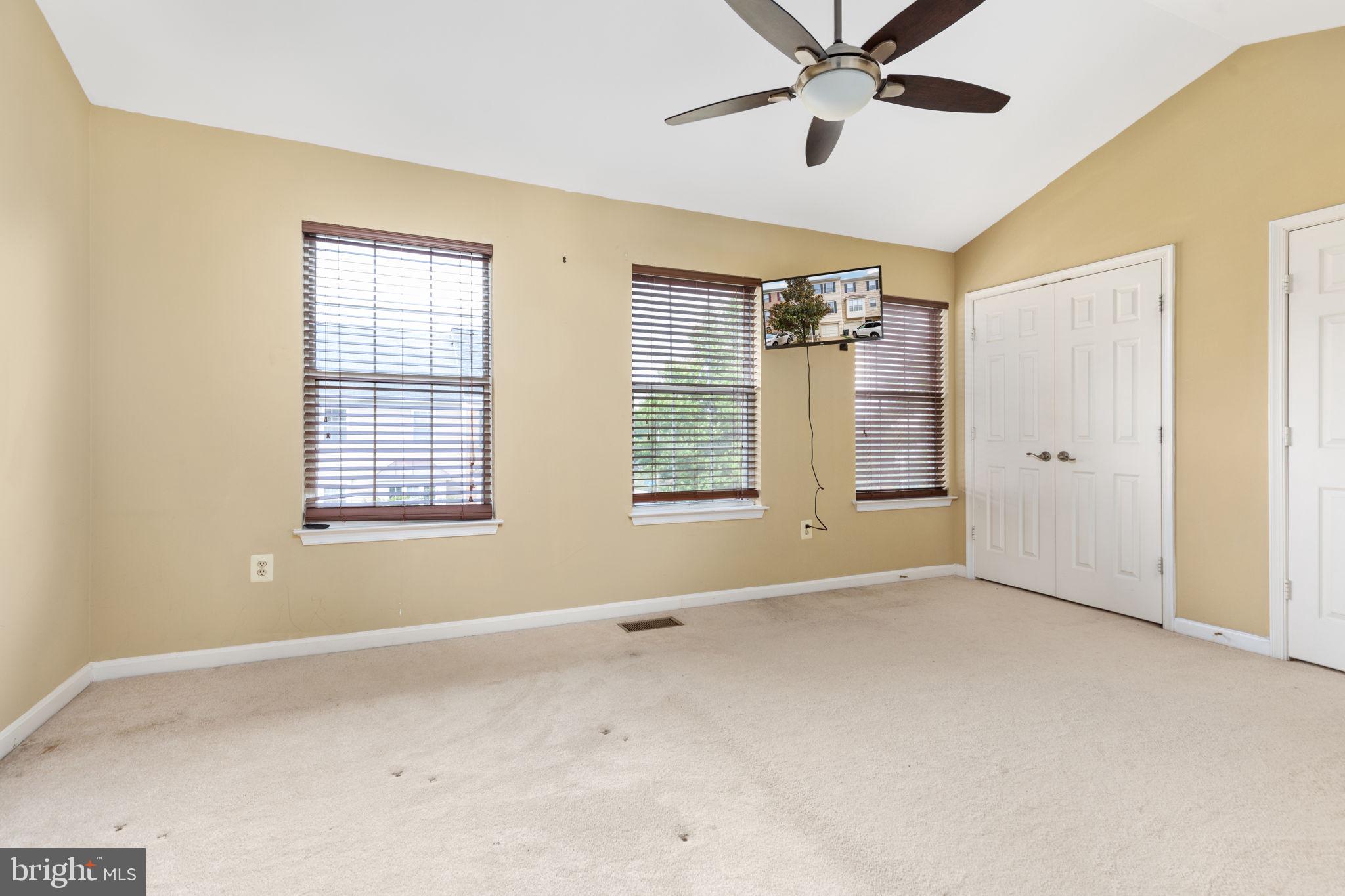 MCNAIR FARMS - Residential Lease