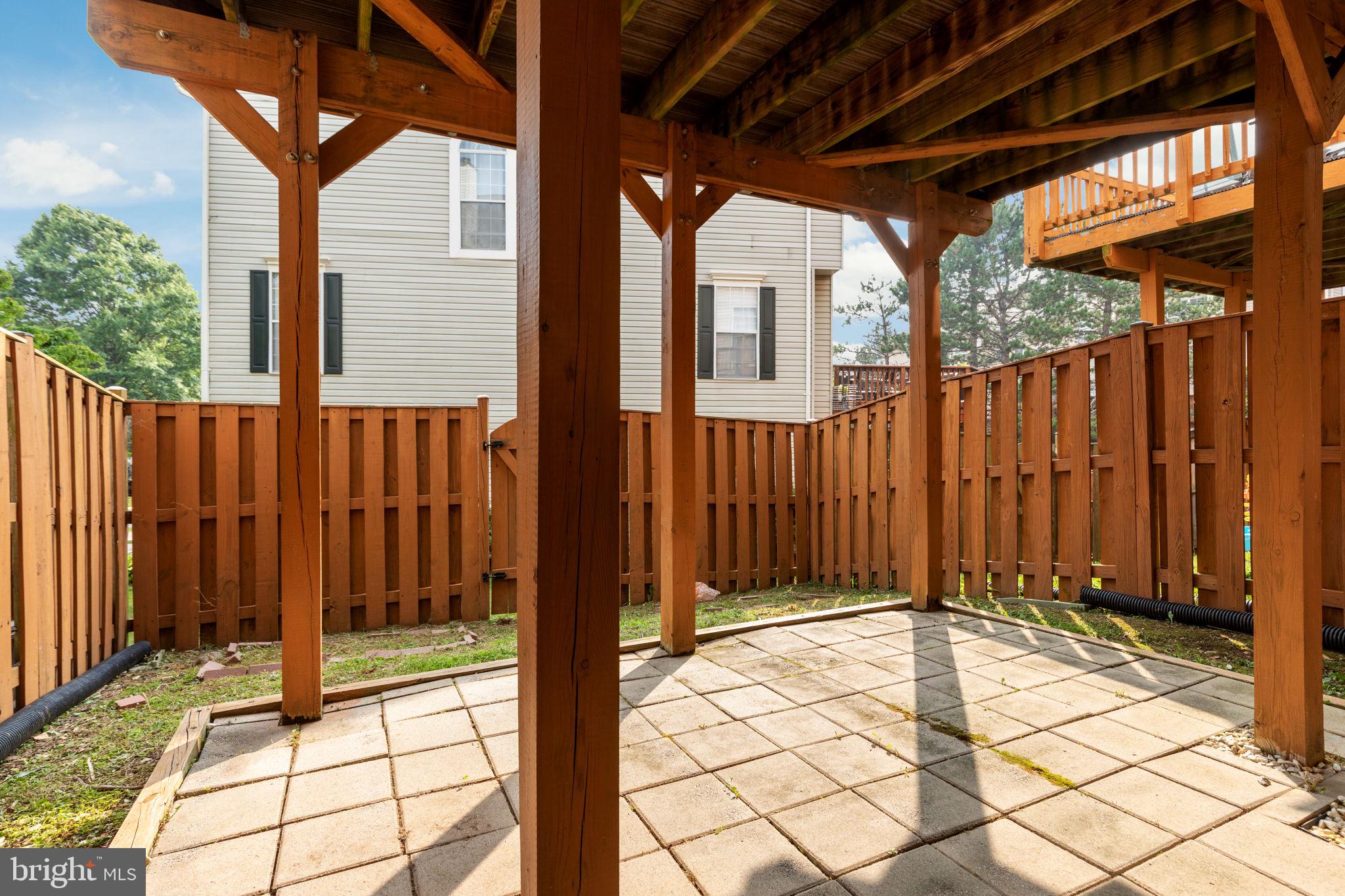 MCNAIR FARMS - Residential Lease