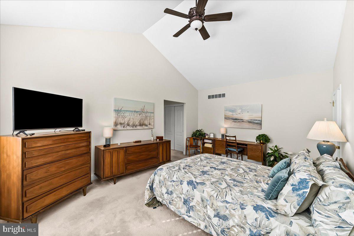 TRADITIONS AT INNI - Residential