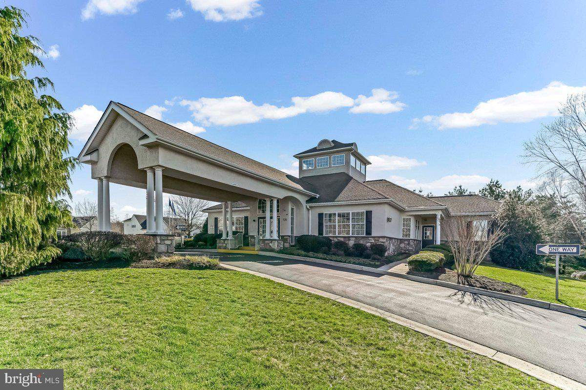 TRADITIONS AT INNI - Residential