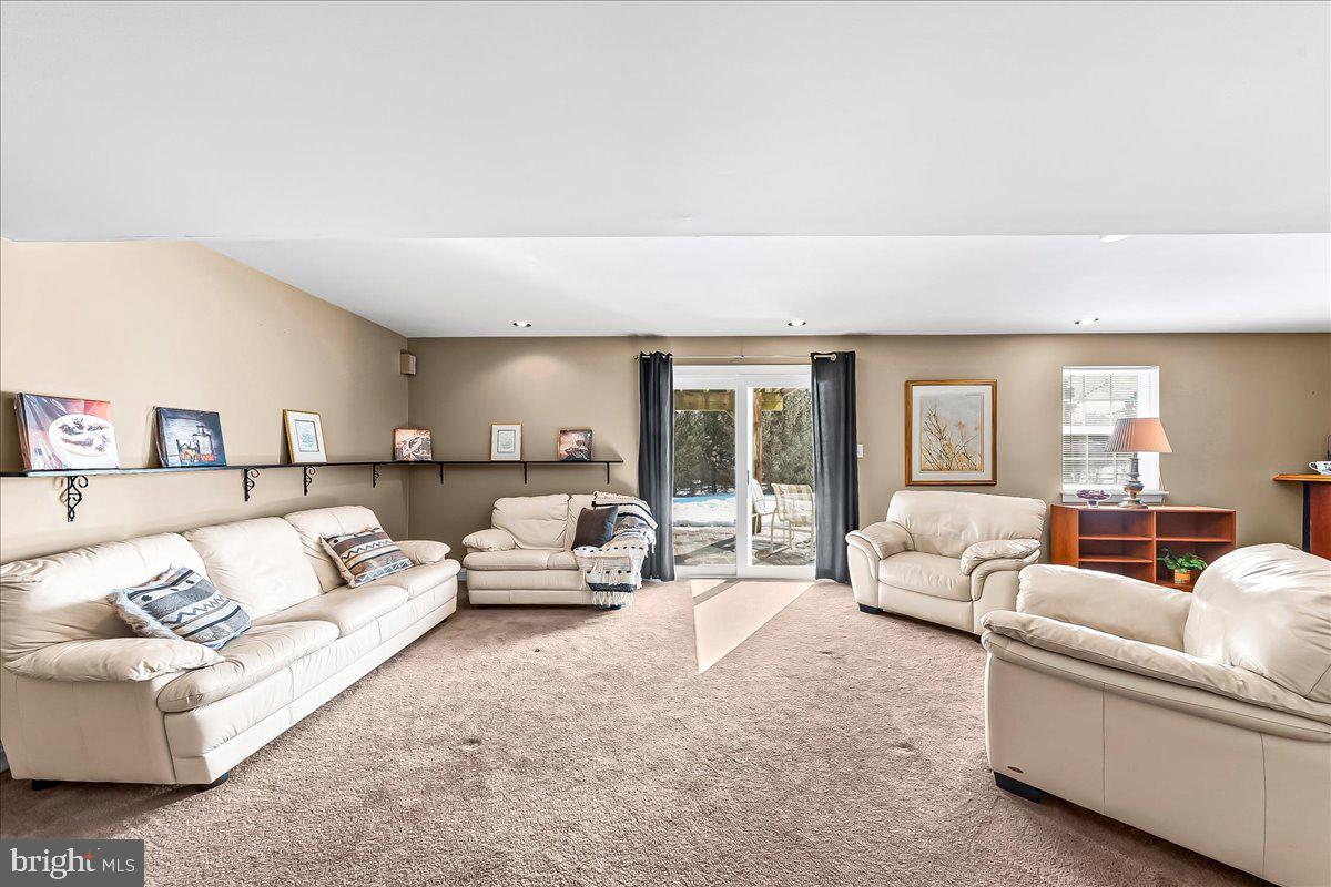 TRADITIONS AT INNI - Residential