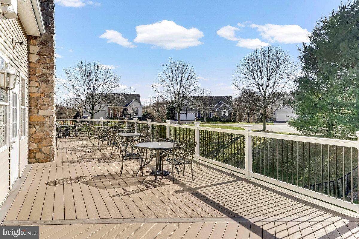 TRADITIONS AT INNI - Residential