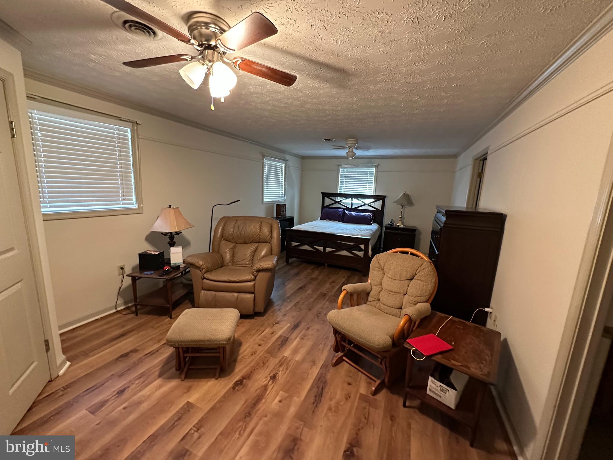 THE MEADOWS - Residential