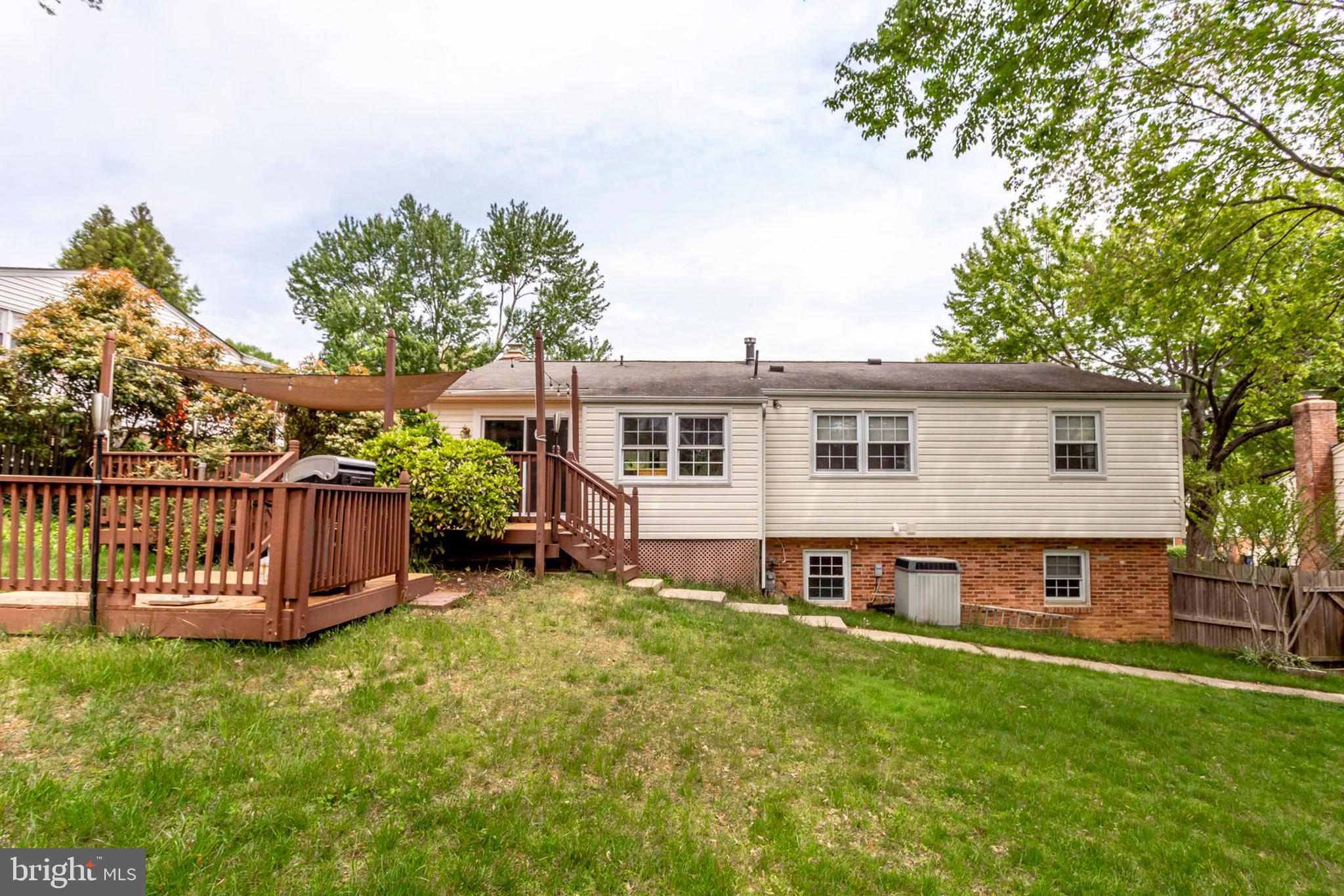 MT VERNON ESTATES - Residential Lease