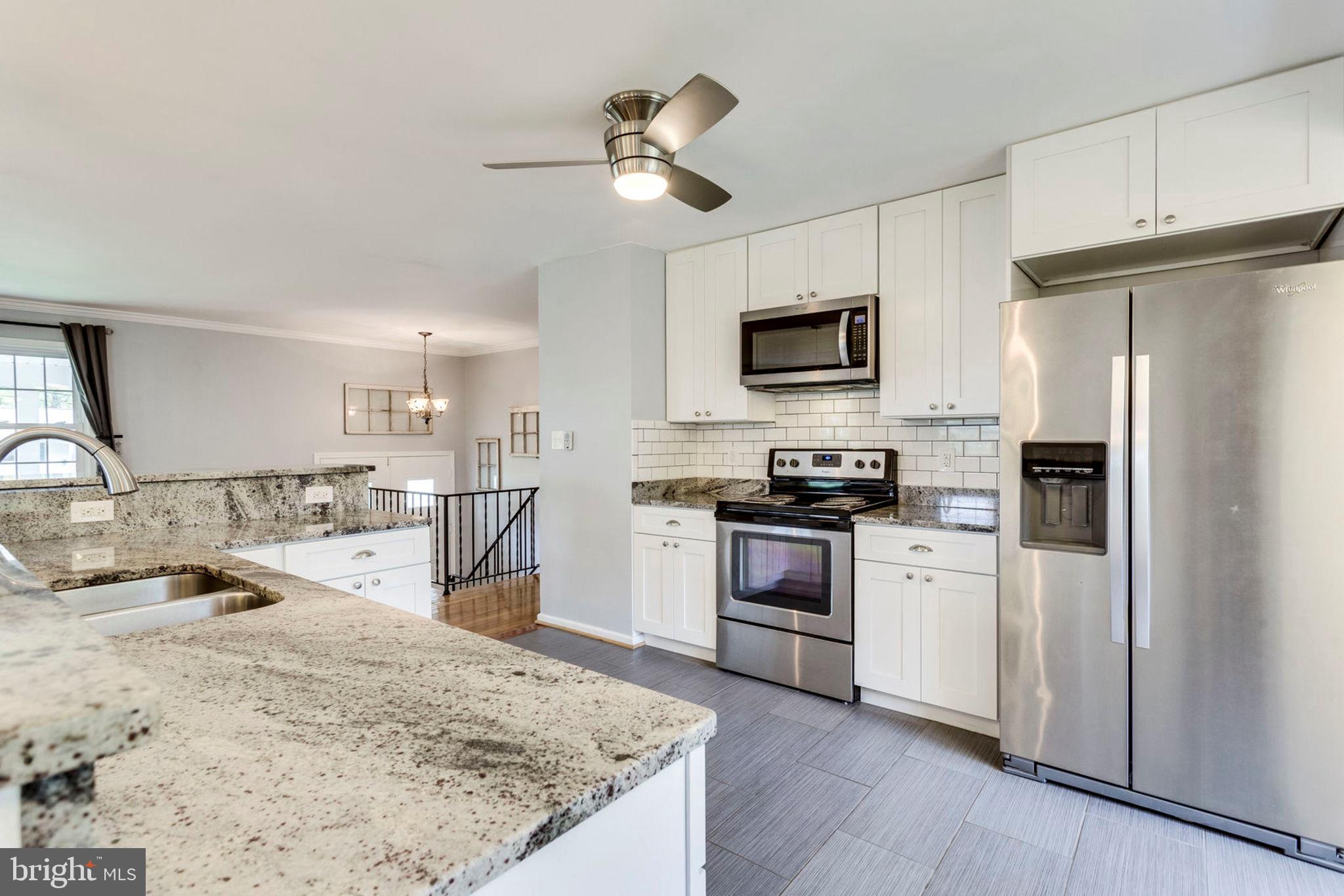 MT VERNON ESTATES - Residential Lease