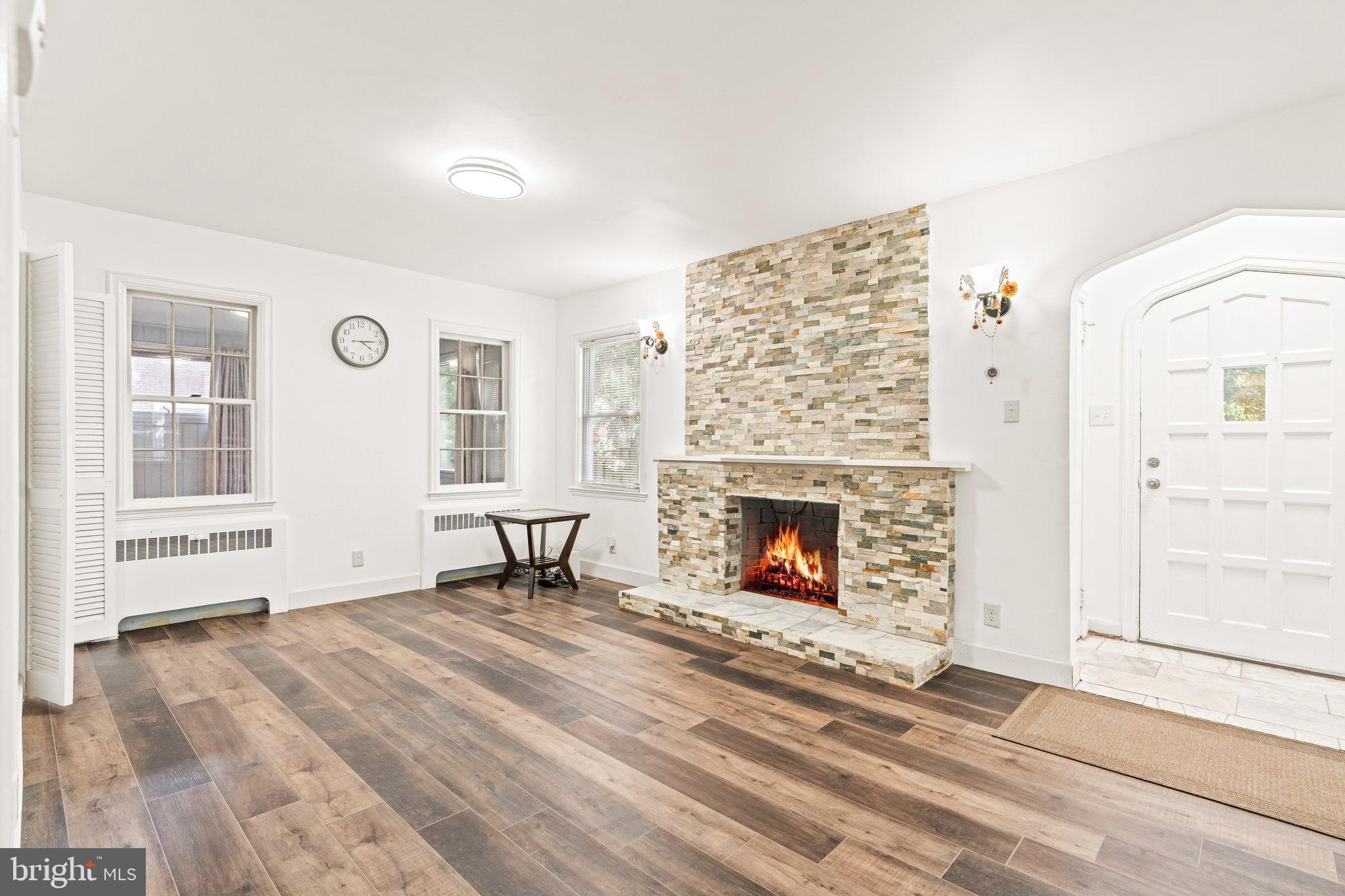 MONTROSE PARK - Residential