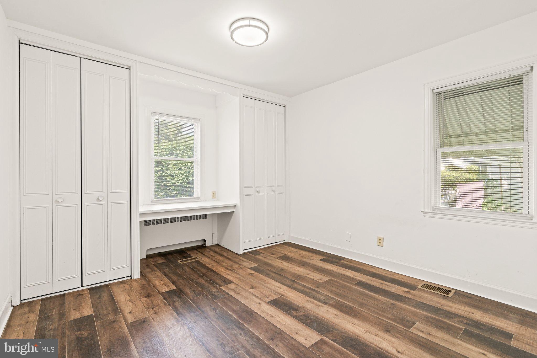 MONTROSE PARK - Residential