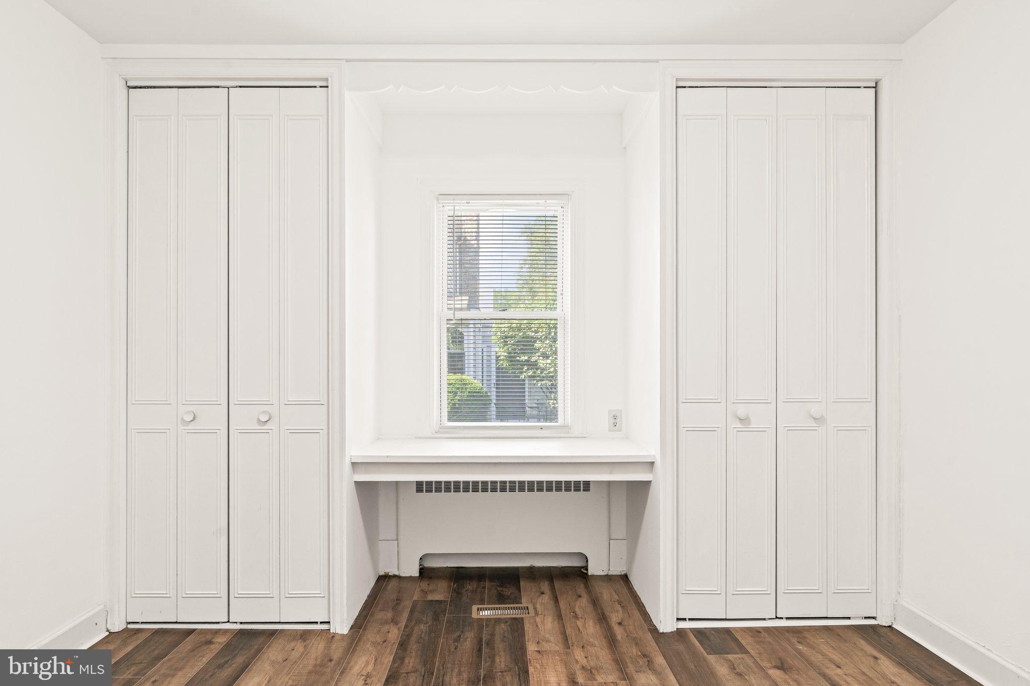 MONTROSE PARK - Residential