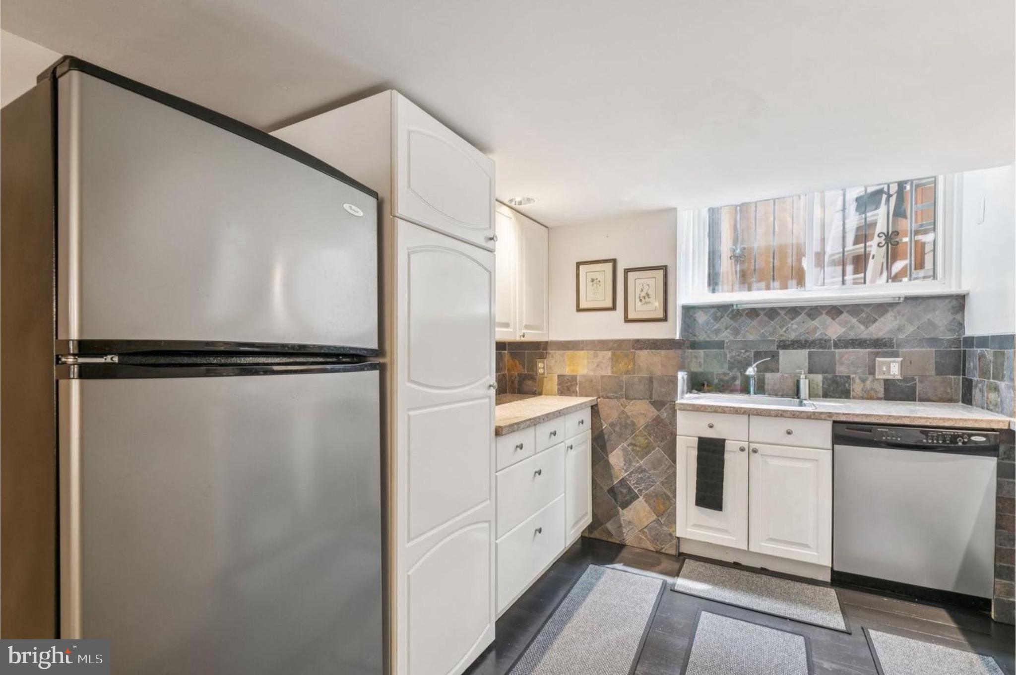 SOCIETY HILL - Residential