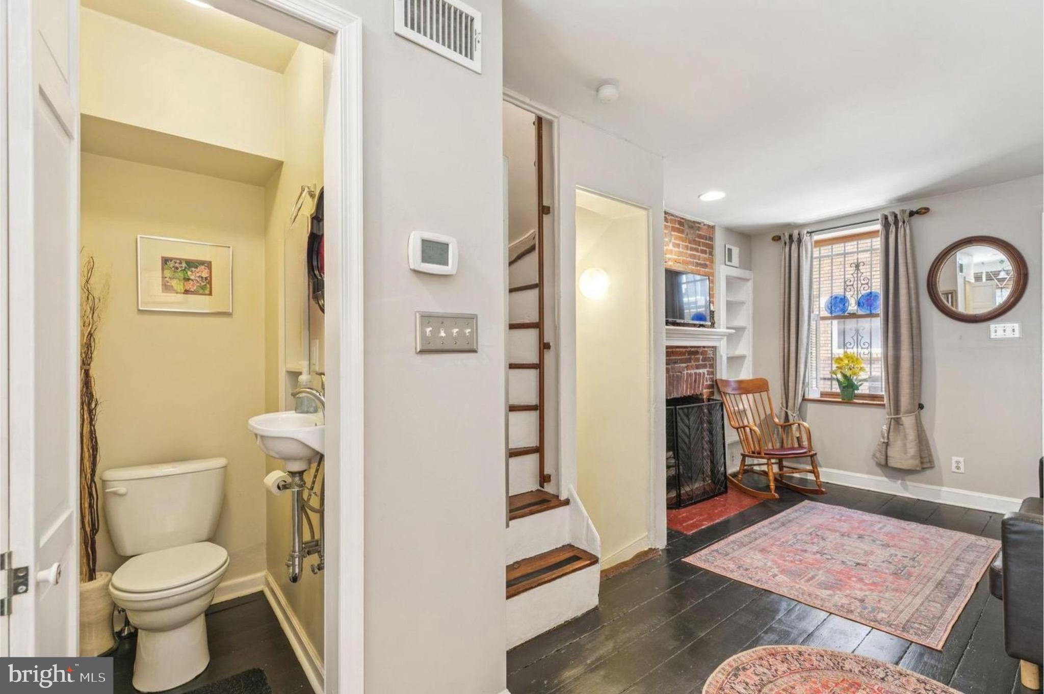 SOCIETY HILL - Residential