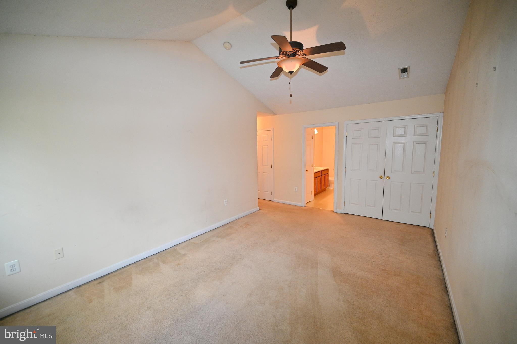 WILLOW WOODS - Residential