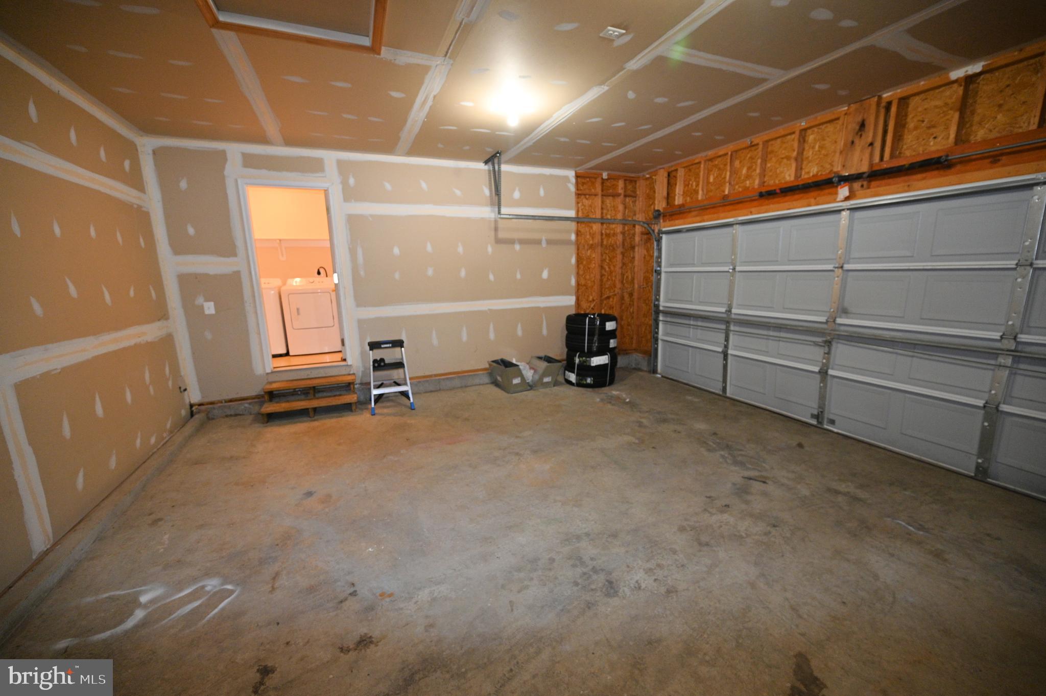 WILLOW WOODS - Residential